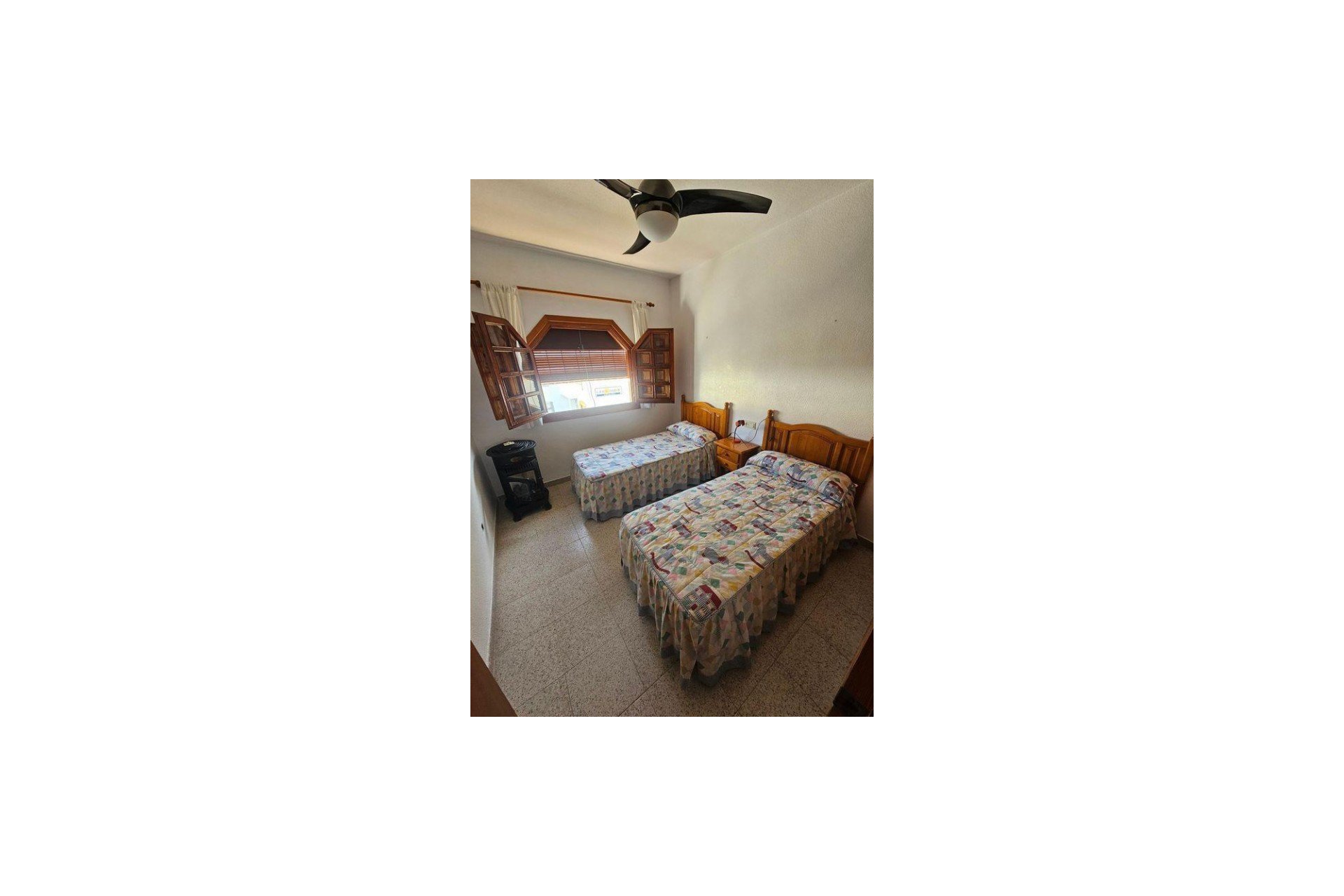 Resale - Apartment / Flat * - Pilar de la Horadada *
