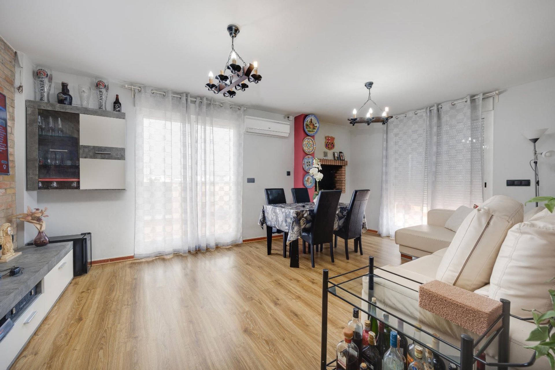 Resale - Apartment / Flat * - Pilar de la Horadada *