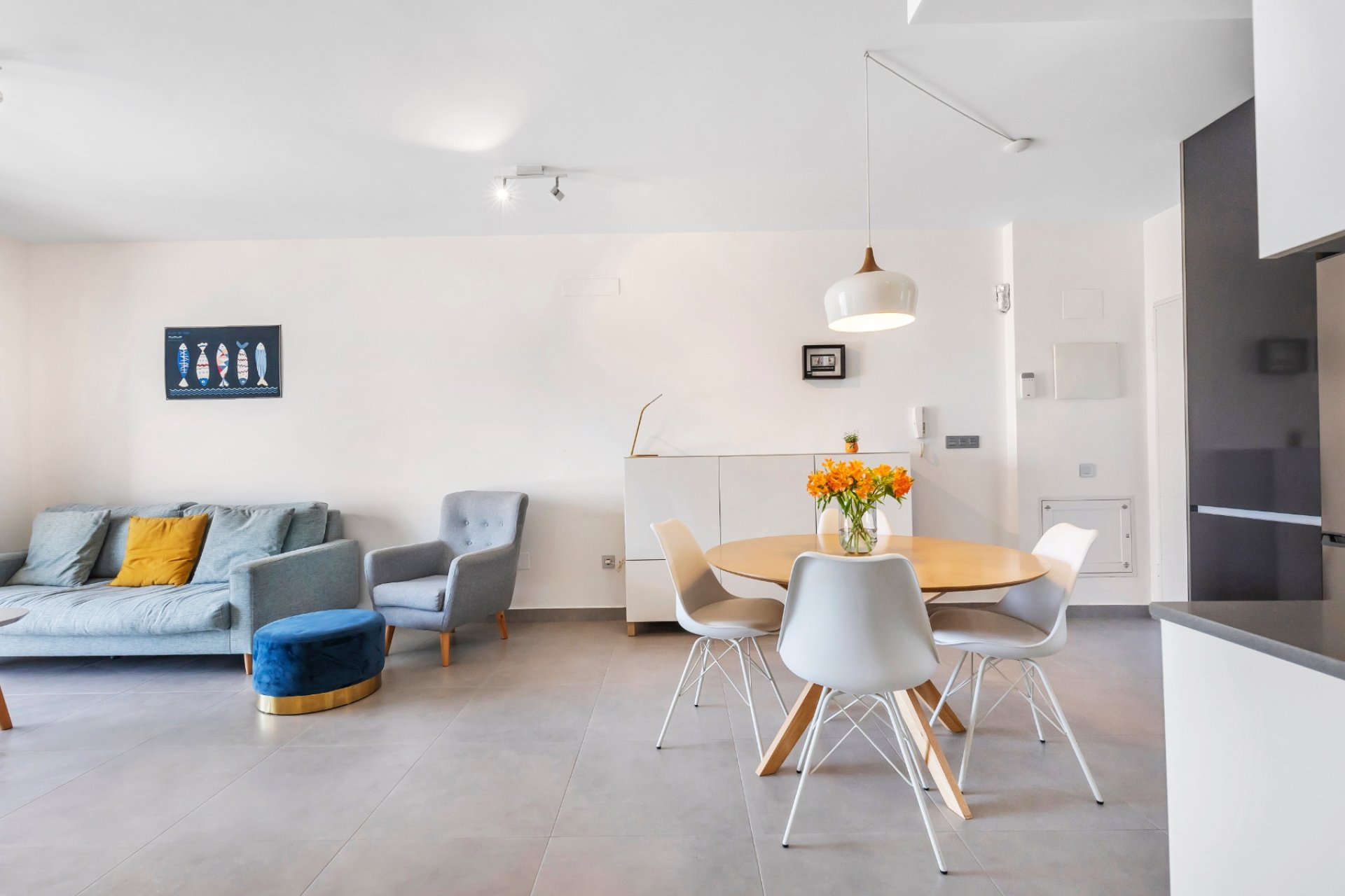 Resale - Apartment / Flat * - Pilar de la Horadada *
