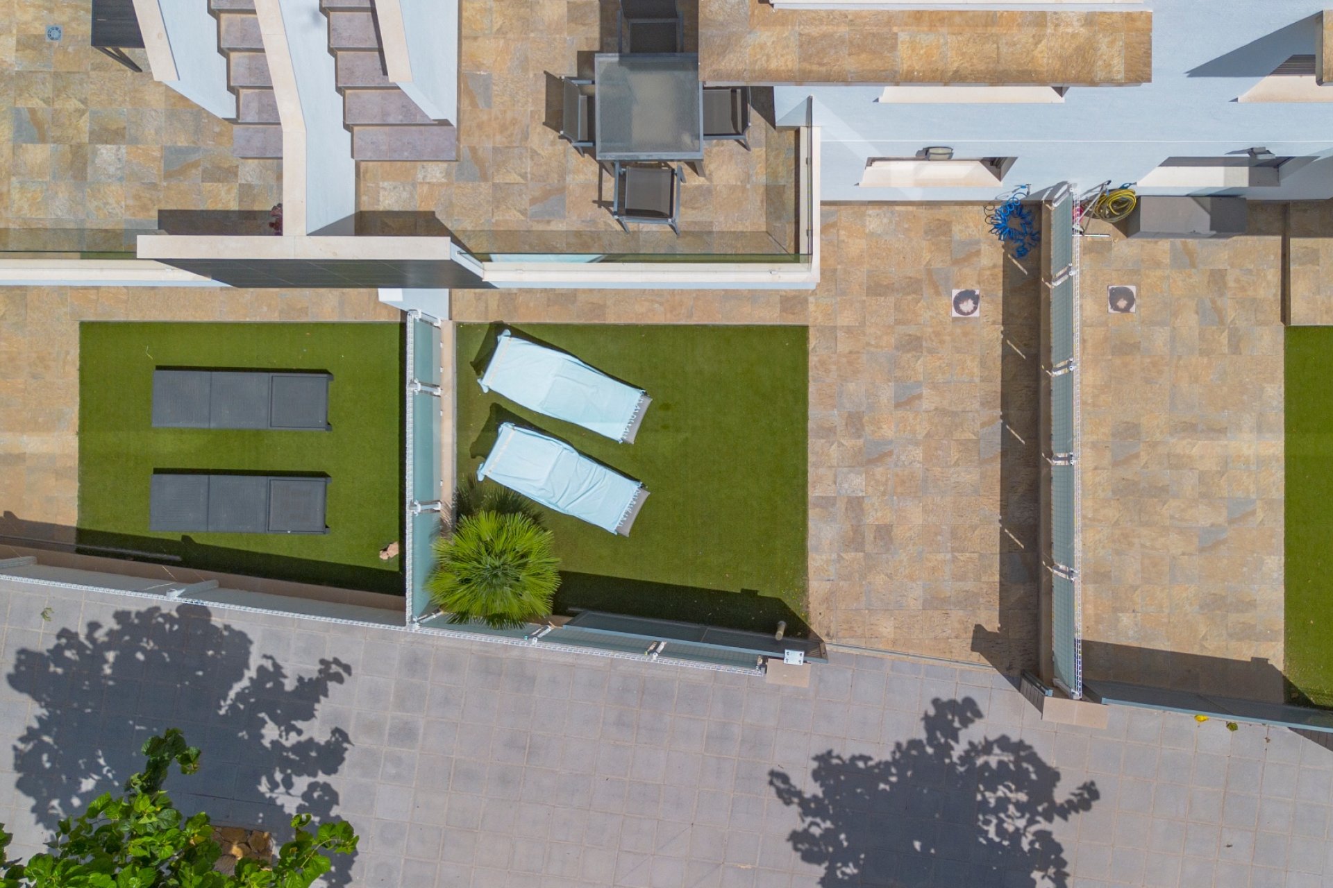 Resale - Apartment / Flat * - Pilar de la Horadada *