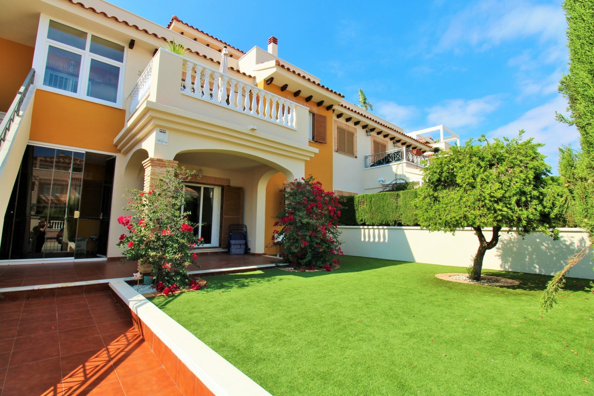 Resale - Apartment / Flat * - Playa Flamenca - Playa Flamenca *