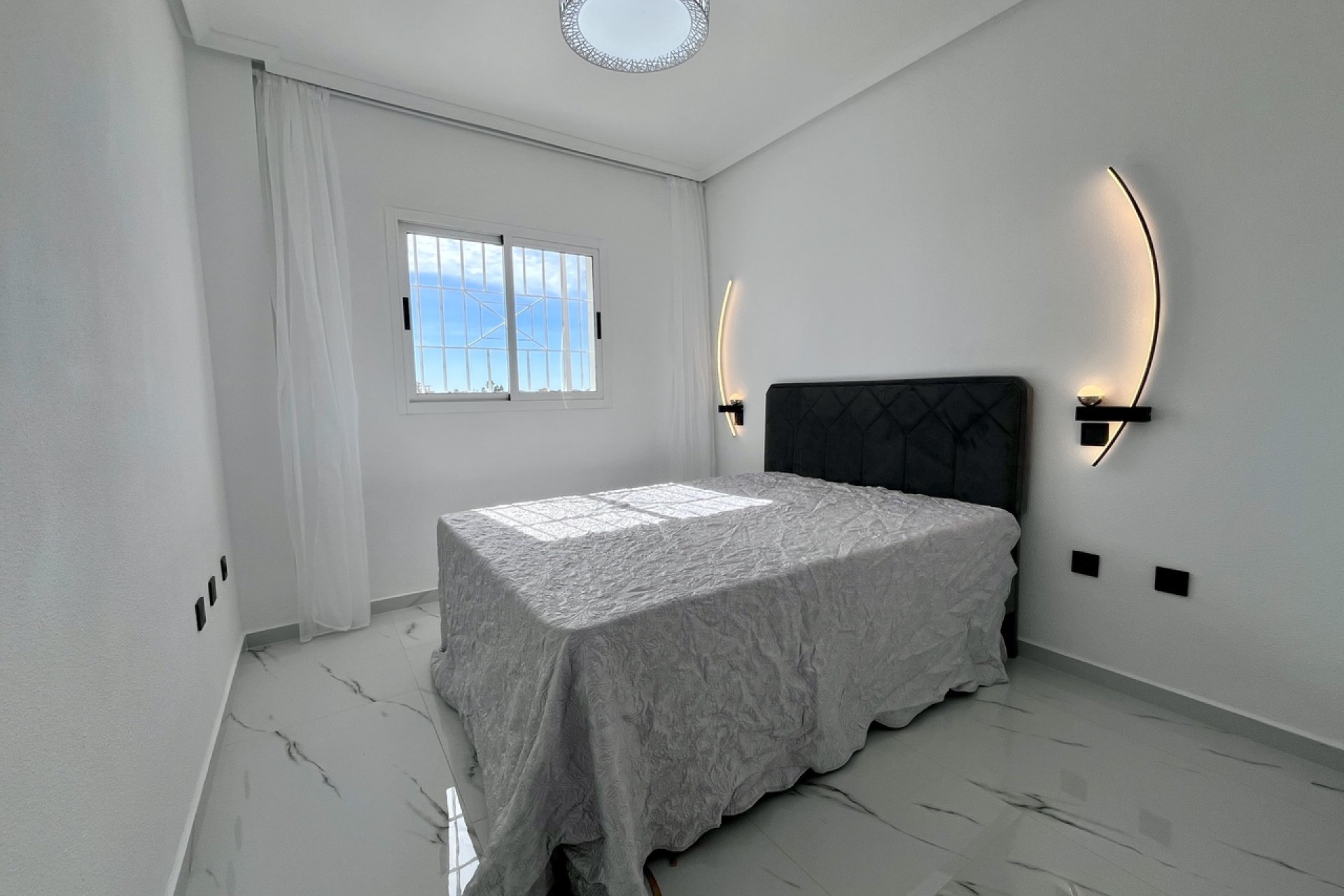 Resale - Apartment / Flat * - Playa Flamenca - Playa Flamenca *