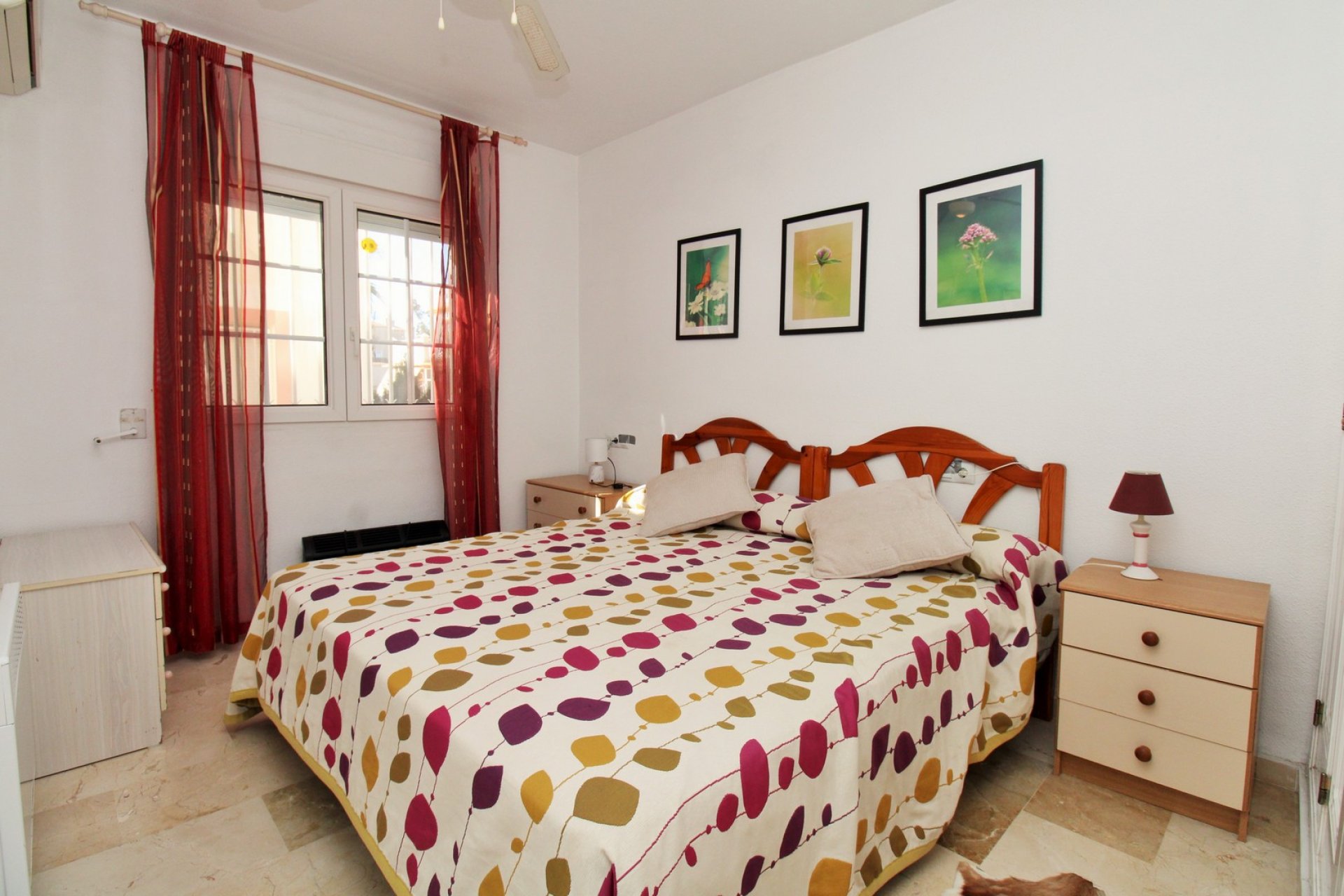 Resale - Apartment / Flat * - Playa Flamenca - Playa Flamenca *