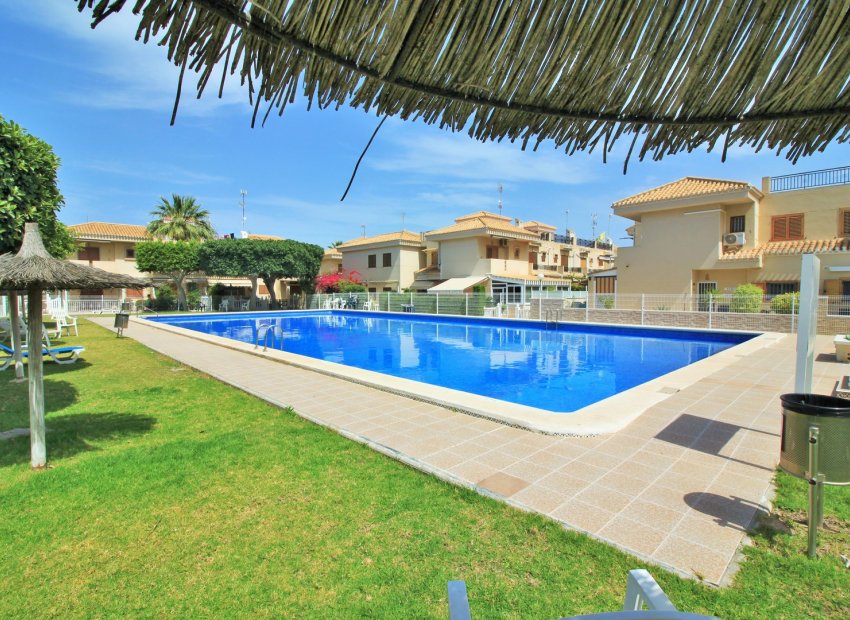 Resale - Apartment / flat - Playa Flamenca