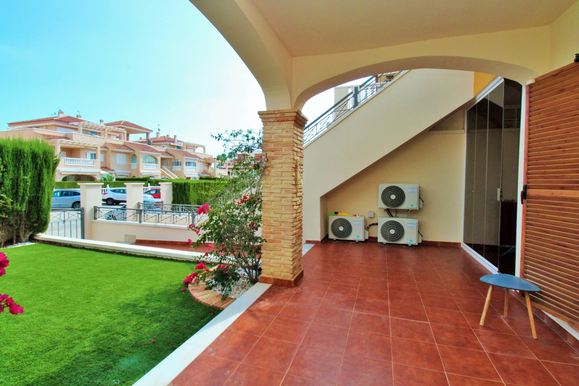 Resale - Apartment / Flat * - Playa Flamenca *
