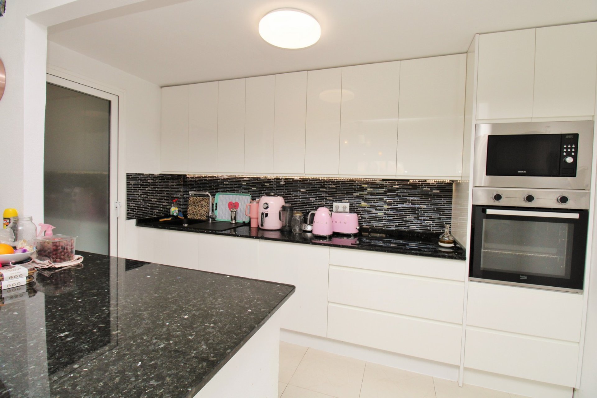 Resale - Apartment / Flat * - Playa Flamenca *