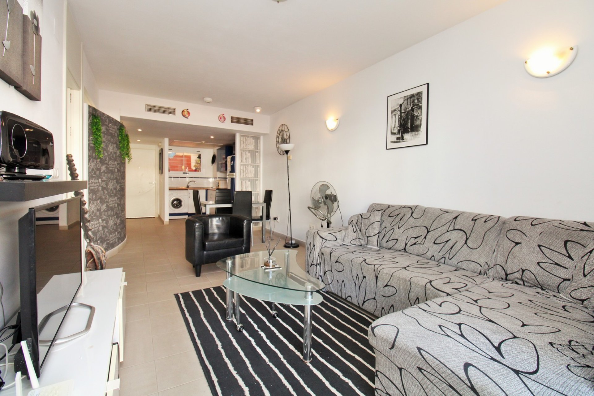 Resale - Apartment / Flat * - Playa Flamenca *