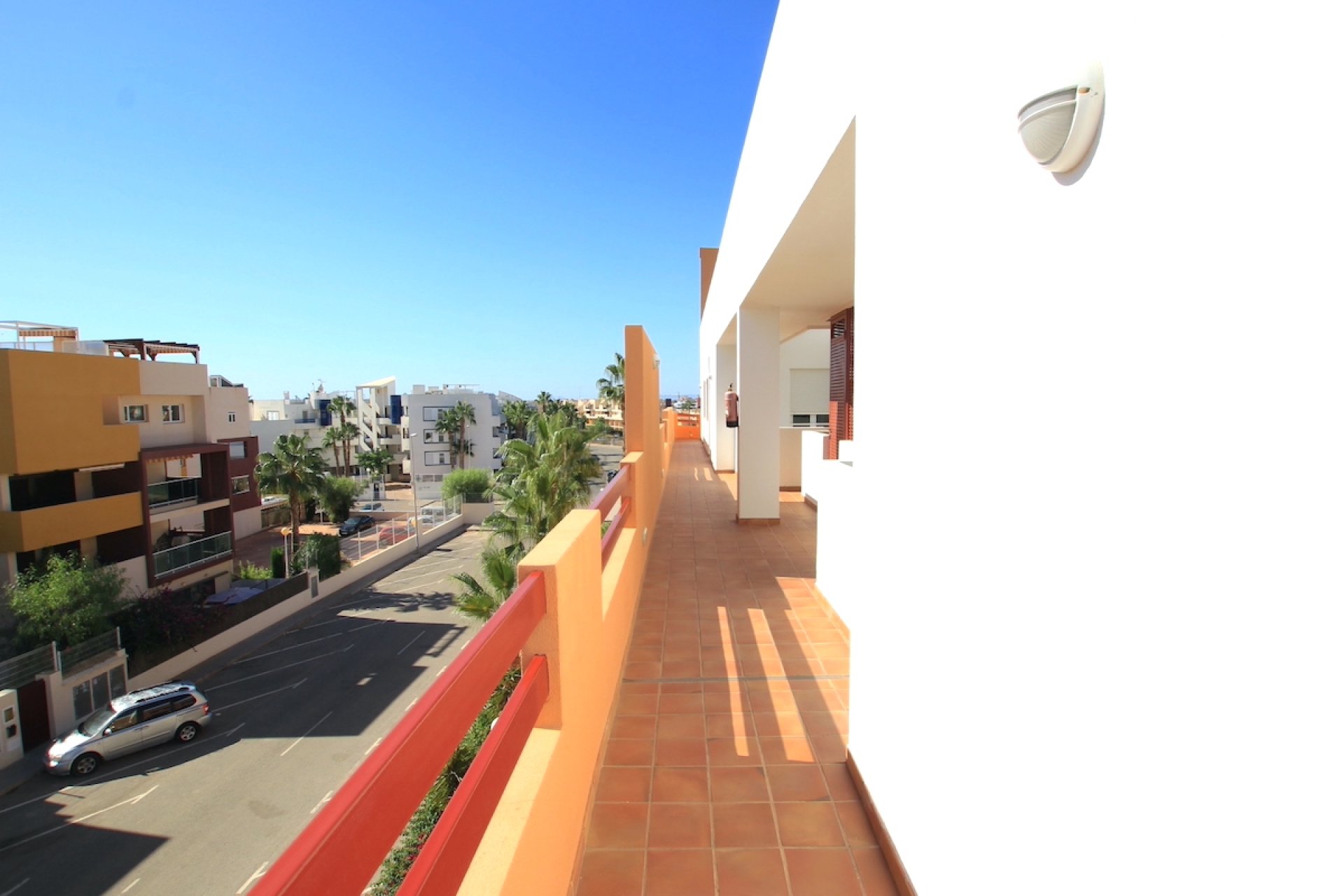 Resale - Apartment / Flat * - Playa Flamenca *