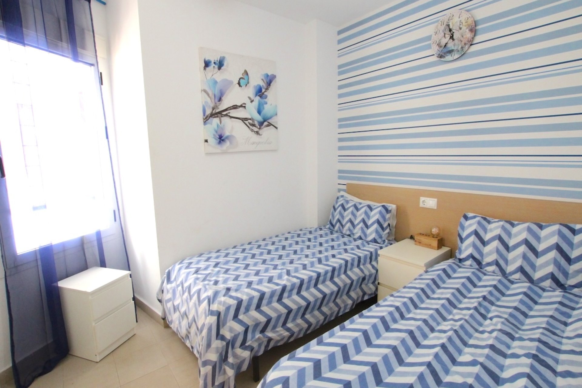 Resale - Apartment / Flat * - Playa Flamenca *