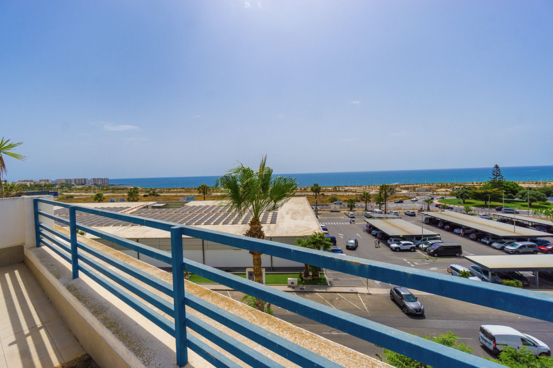 Resale - Apartment / Flat * - Playa Flamenca *
