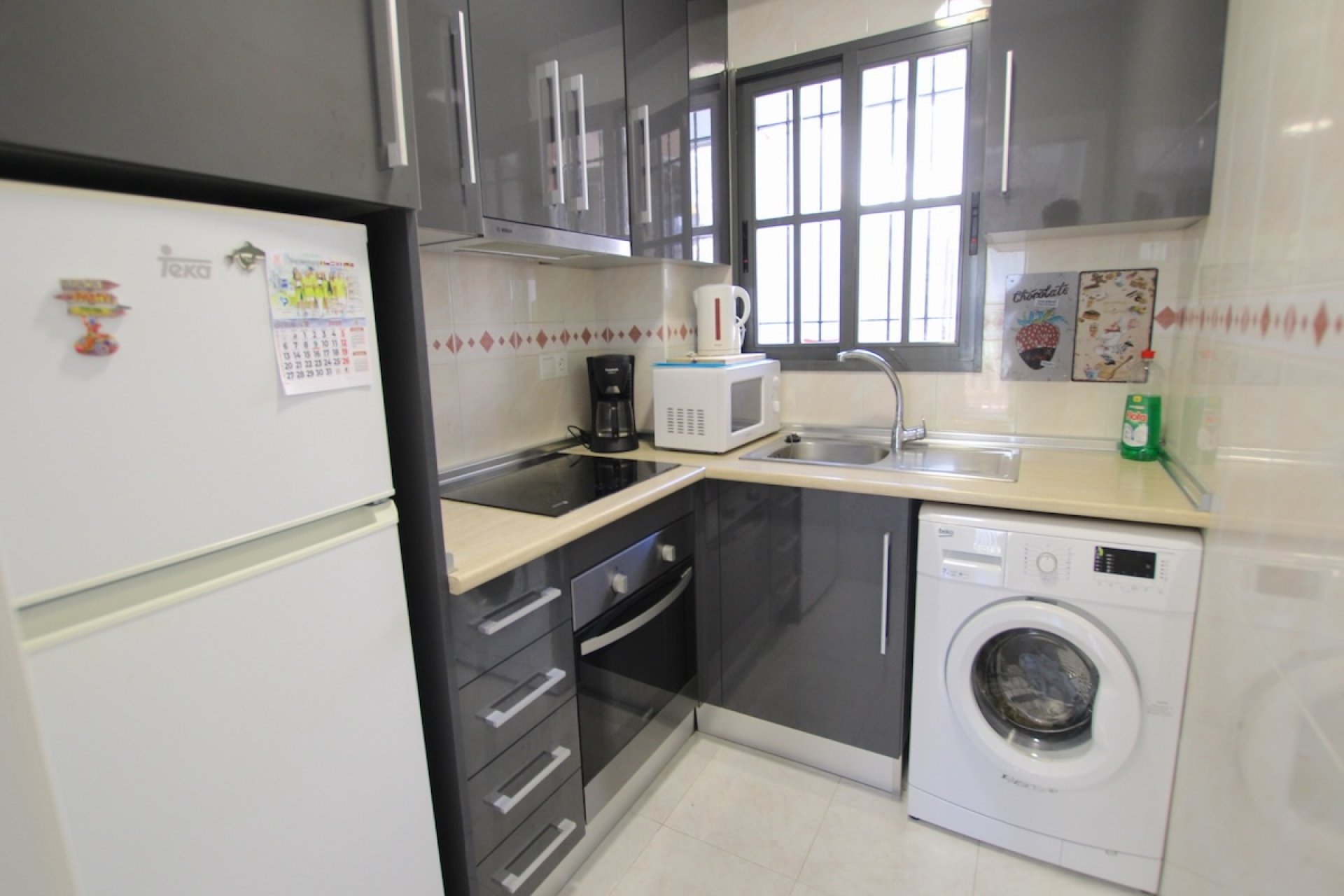 Resale - Apartment / Flat * - Punta Prima - Punta Prima *