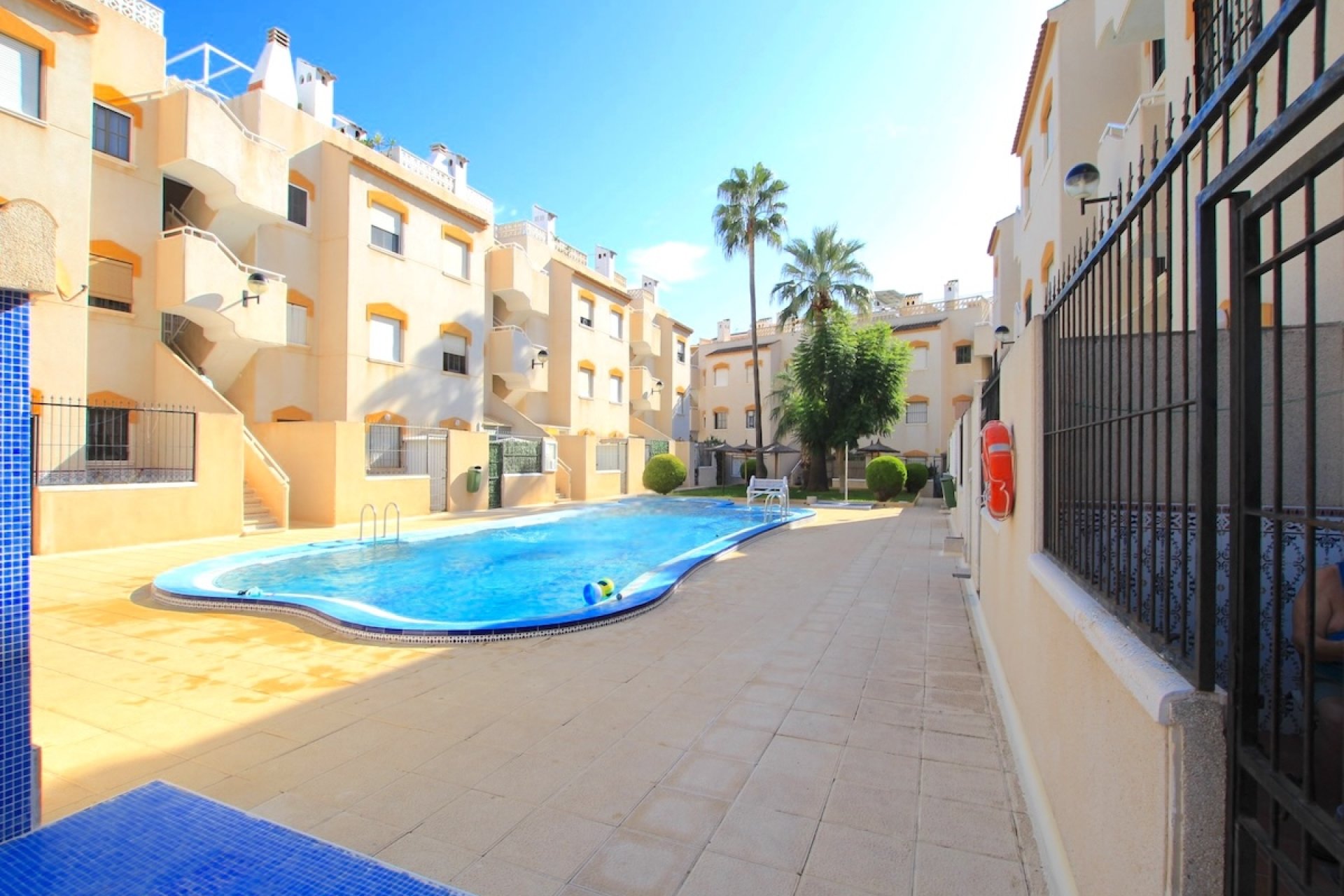 Resale - Apartment / Flat * - Punta Prima - Punta Prima *