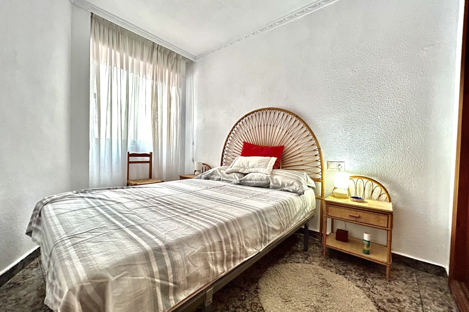 Resale - Apartment / Flat * - Punta Prima *