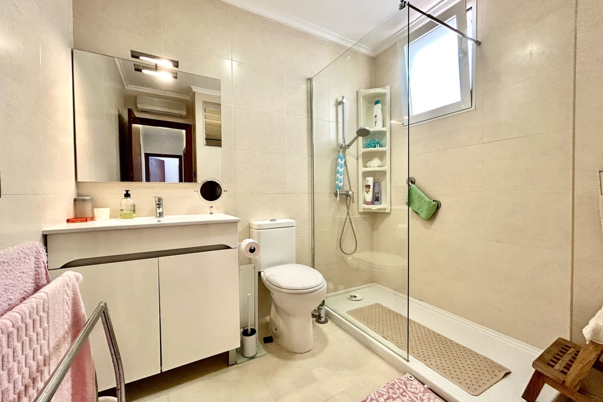 Resale - Apartment / Flat * - Punta Prima *