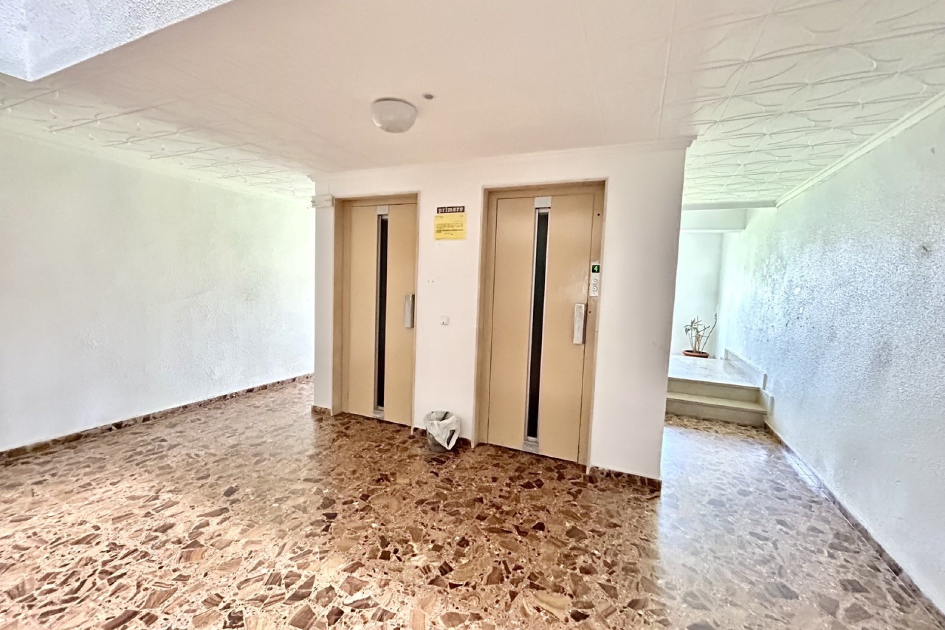 Resale - Apartment / Flat * - Punta Prima *