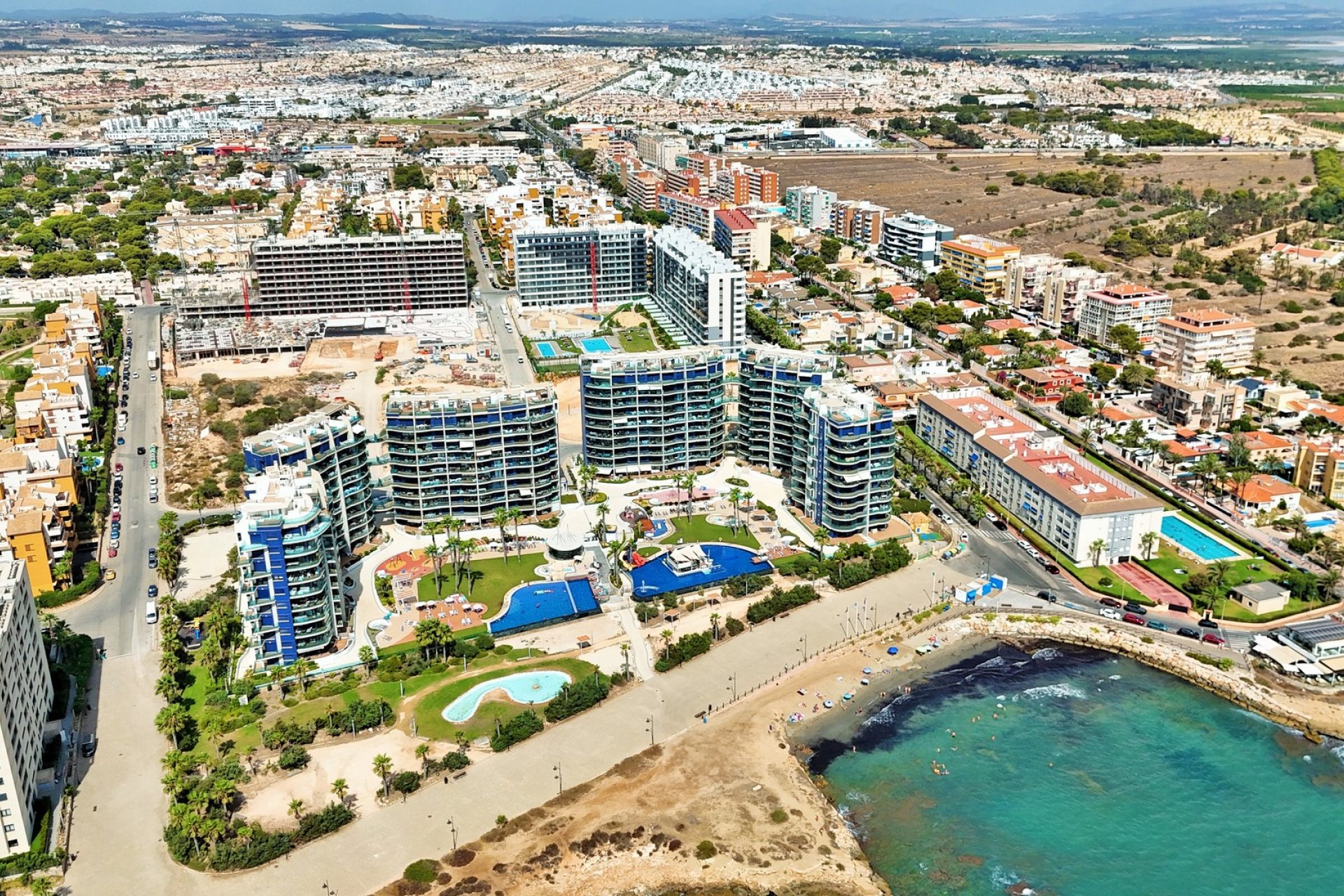 Resale - Apartment / Flat * - Punta Prima *