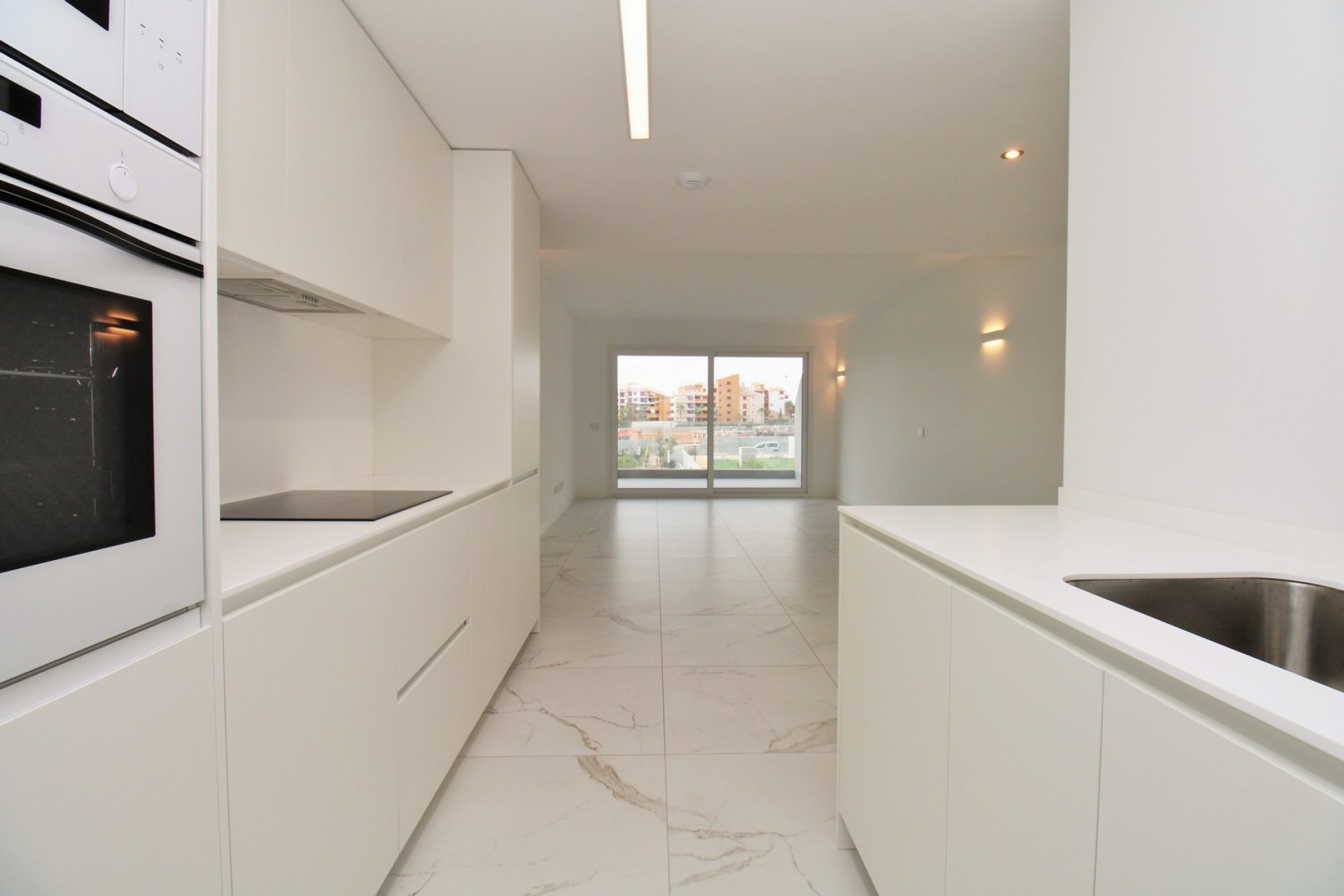 Resale - Apartment / Flat * - Punta Prima *