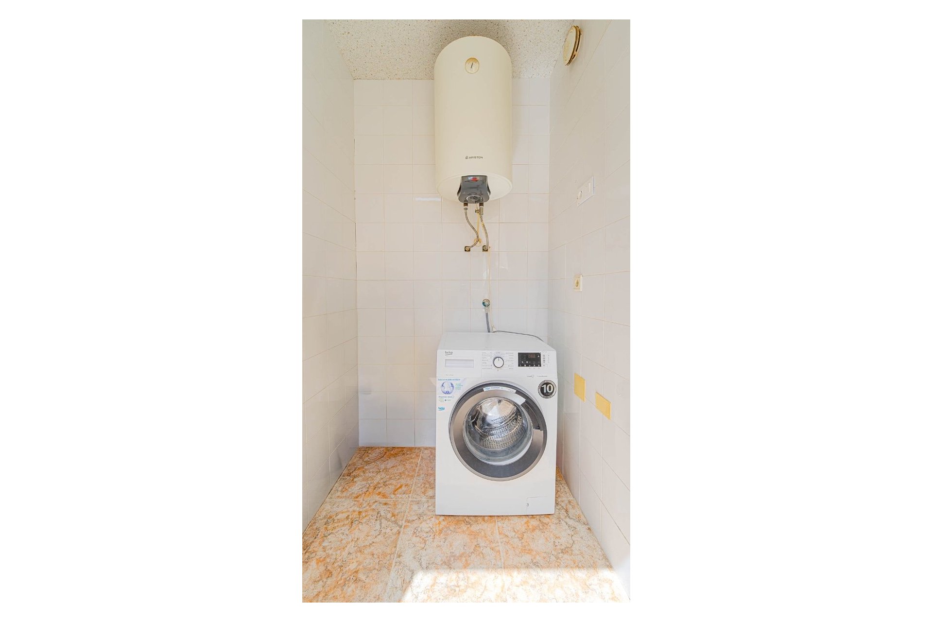 Resale - Apartment / Flat * - Punta Prima *