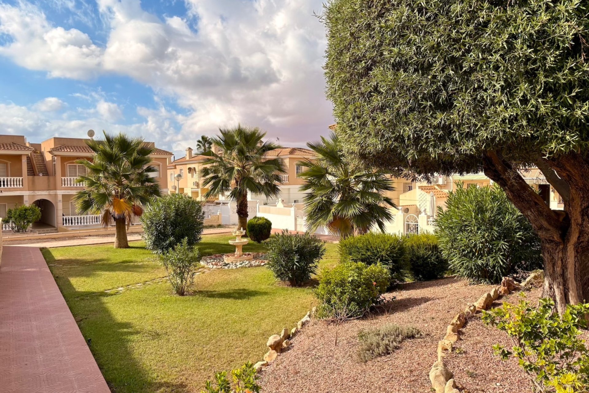 Resale - Apartment / Flat * - Rojales - Ciudad Quesada *