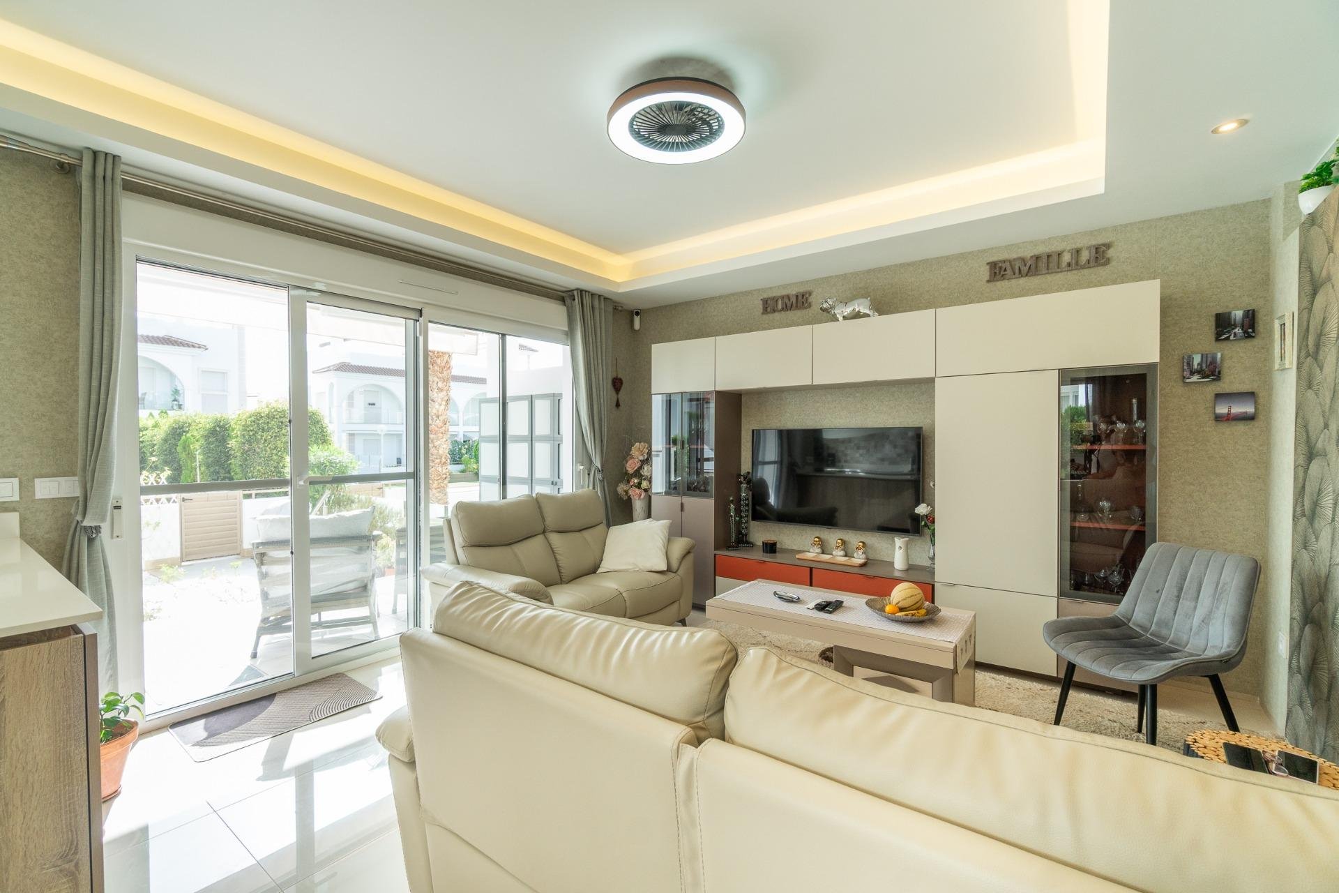 Resale - Apartment / Flat * - Rojales * - Ciudad Quesada *