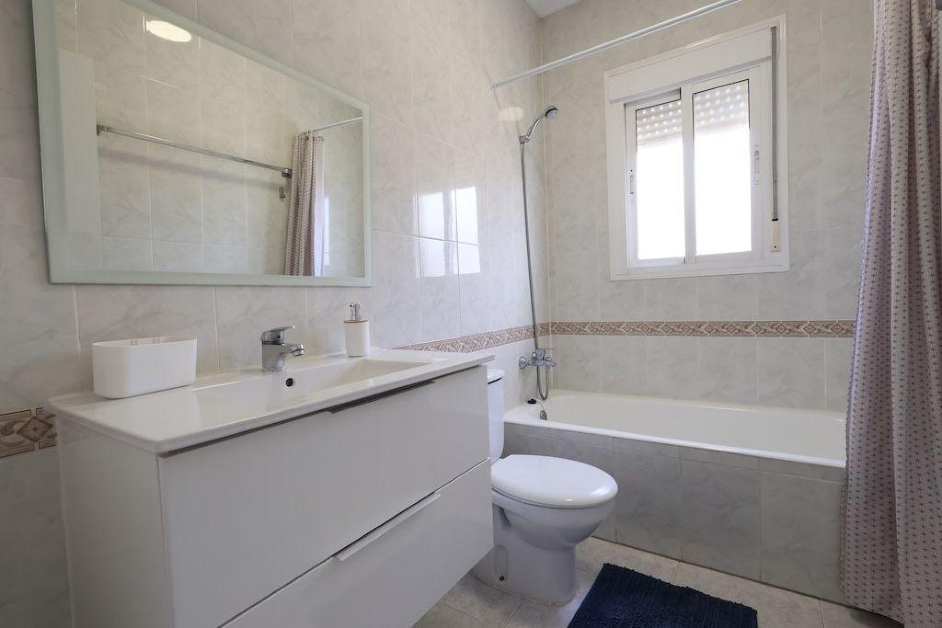 Resale - Apartment / Flat * - Rojales * - Doña Pepa