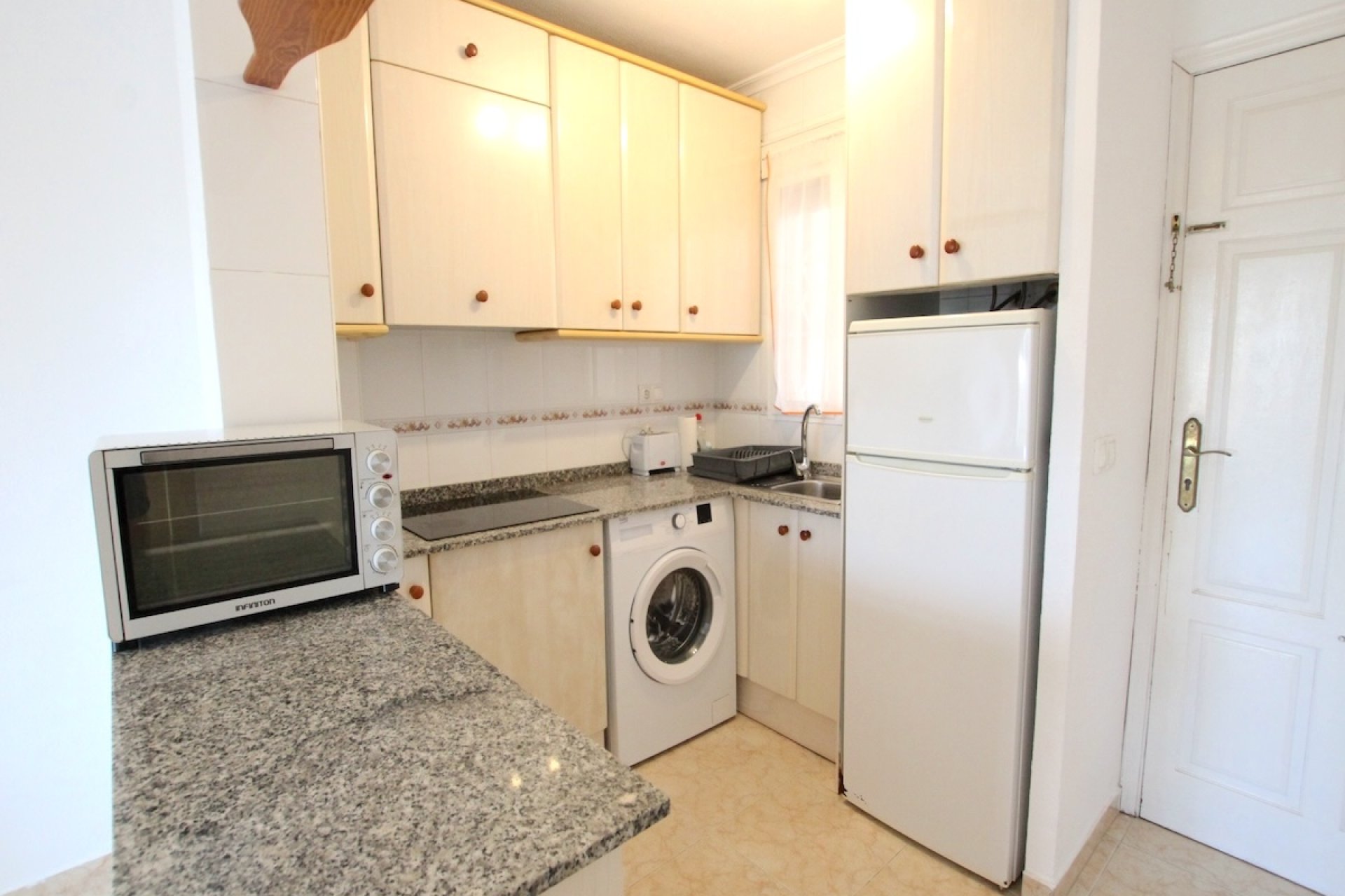 Resale - Apartment / Flat * - San Luis