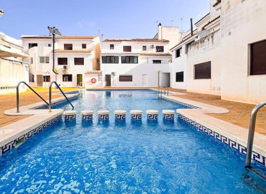 Resale - Apartment / flat - San Miguel de Salinas - Pueblo