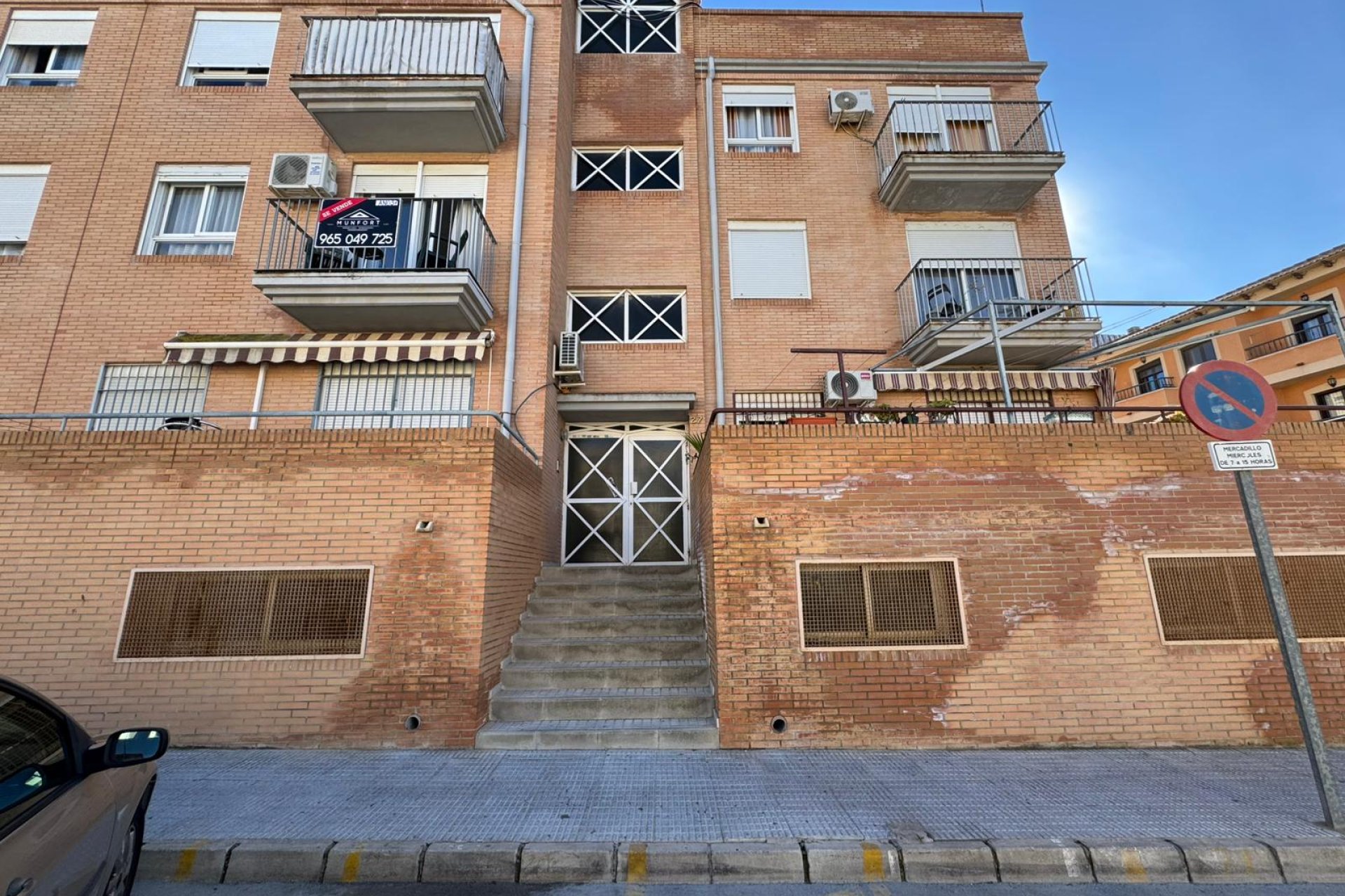 Resale - Apartment / Flat * - San Miguel de Salinas *