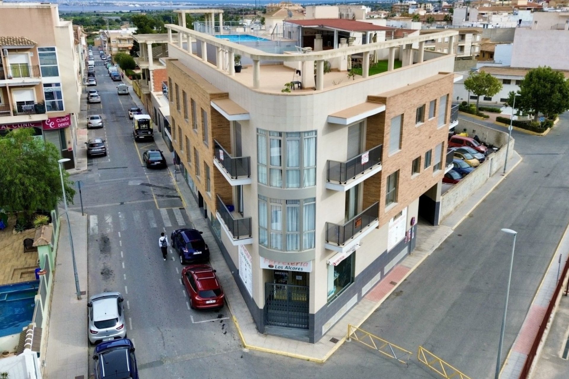 Resale - Apartment / Flat * - San Miguel de Salinas *