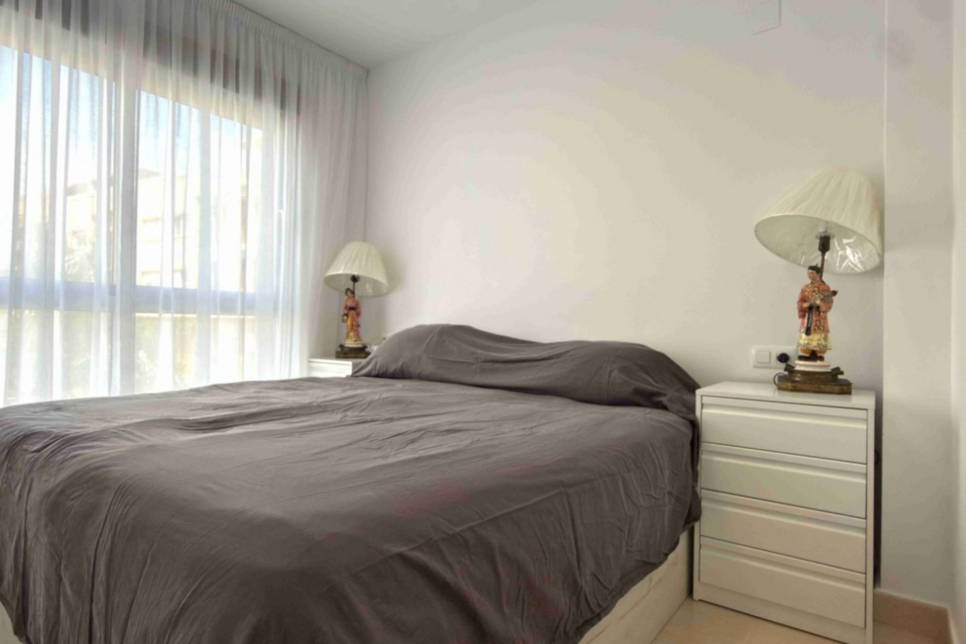 Resale - Apartment / Flat * - San Miguel de Salinas *