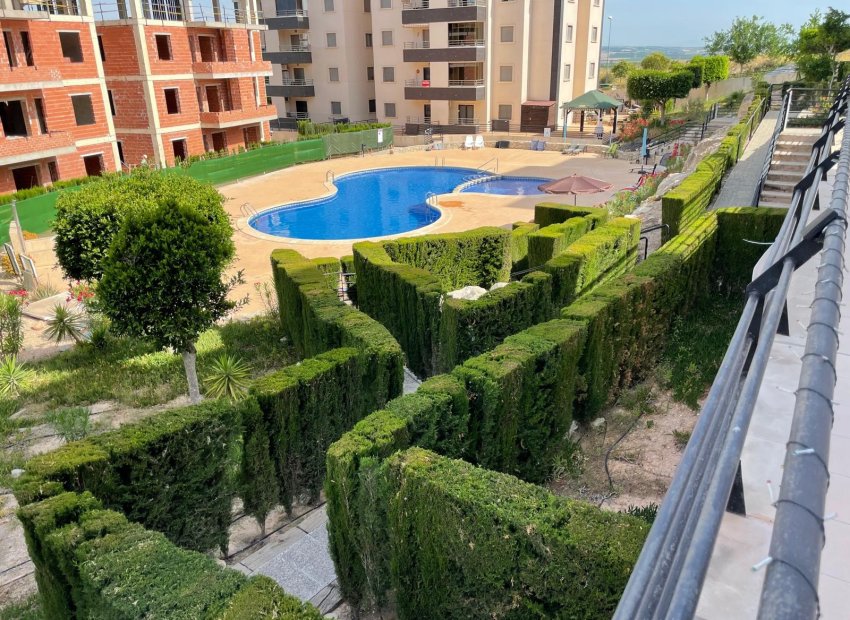 Resale - Apartment / Flat * - San Miguel de Salinas *