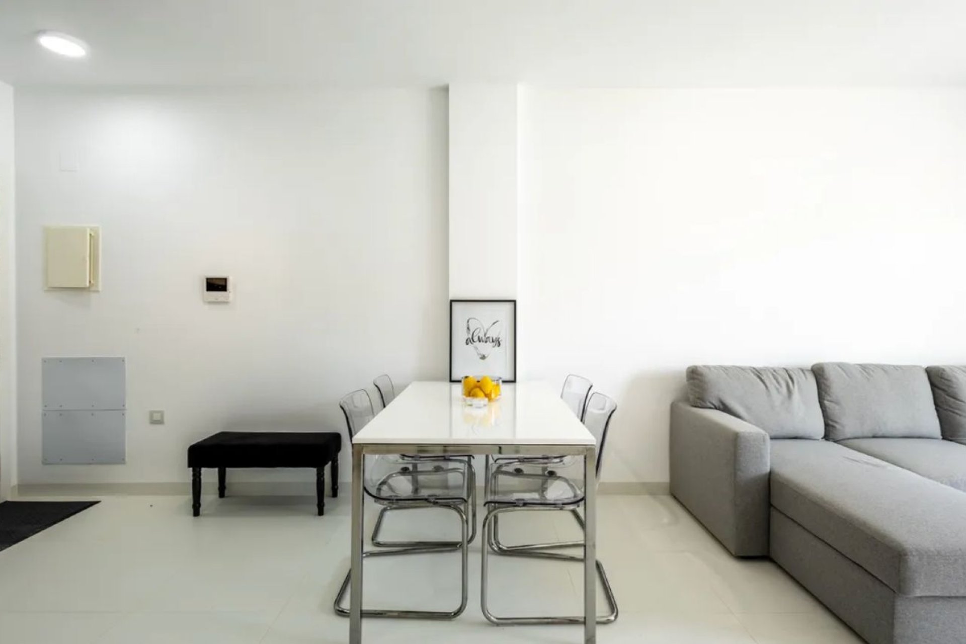 Resale - Apartment / Flat * - San Miguel de Salinas *