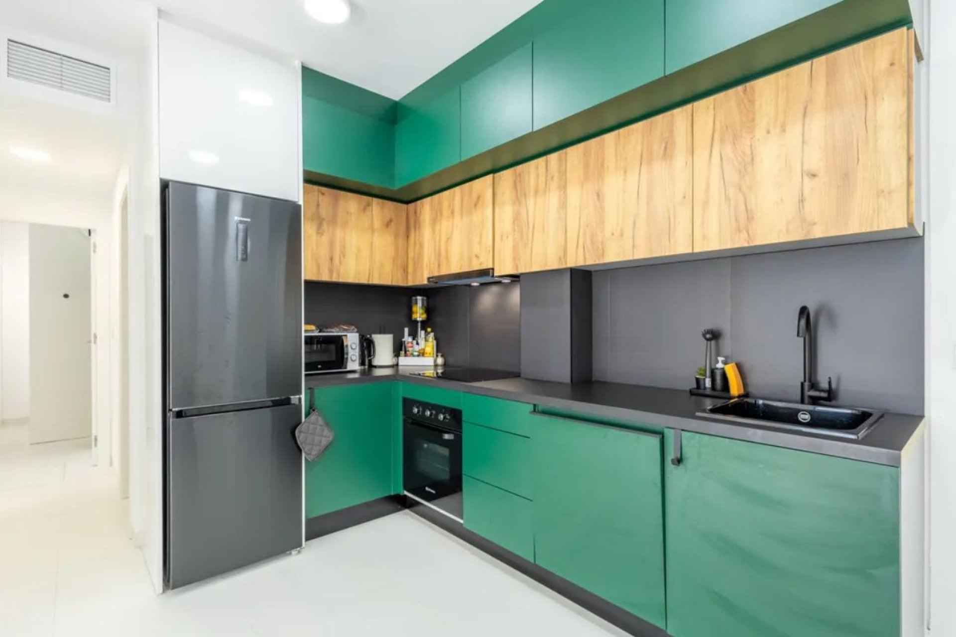 Resale - Apartment / Flat * - San Miguel de Salinas *