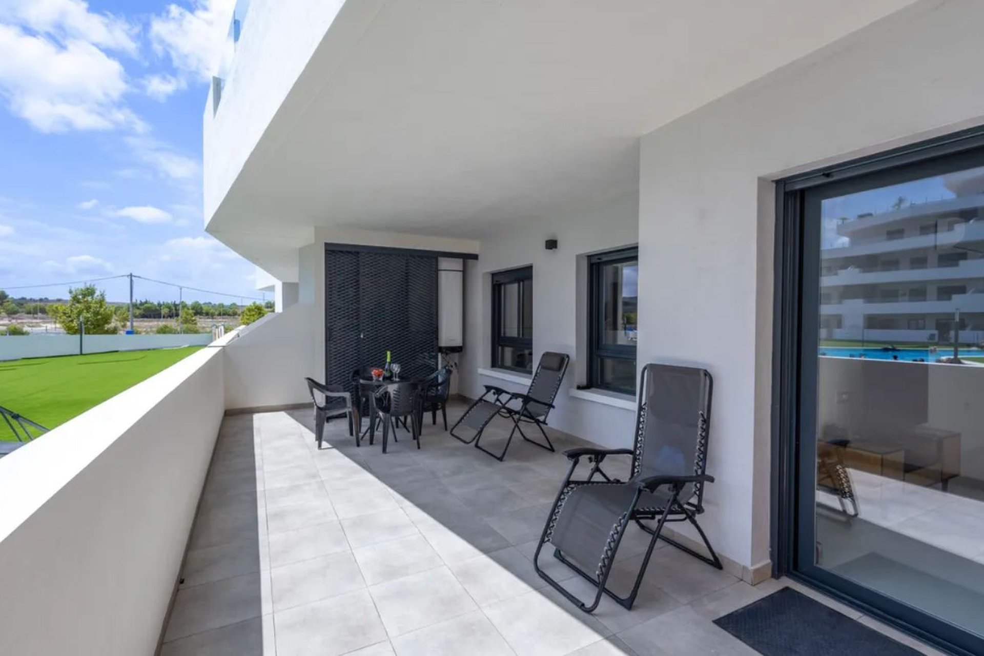Resale - Apartment / Flat * - San Miguel de Salinas *
