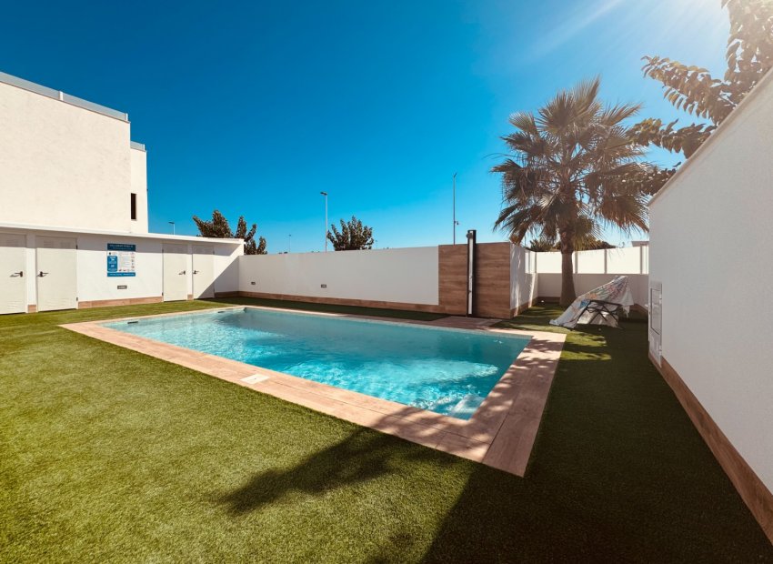 Resale - Apartment / Flat * - San Pedro del Pinatar * - Lo Pagan *