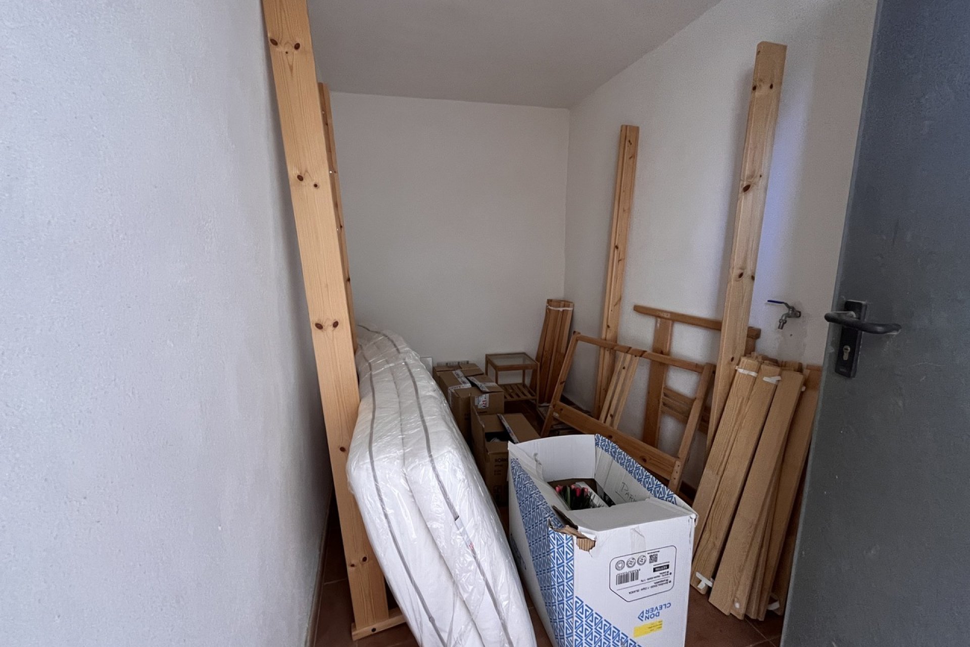 Resale - Apartment / Flat * - Santa Pola *