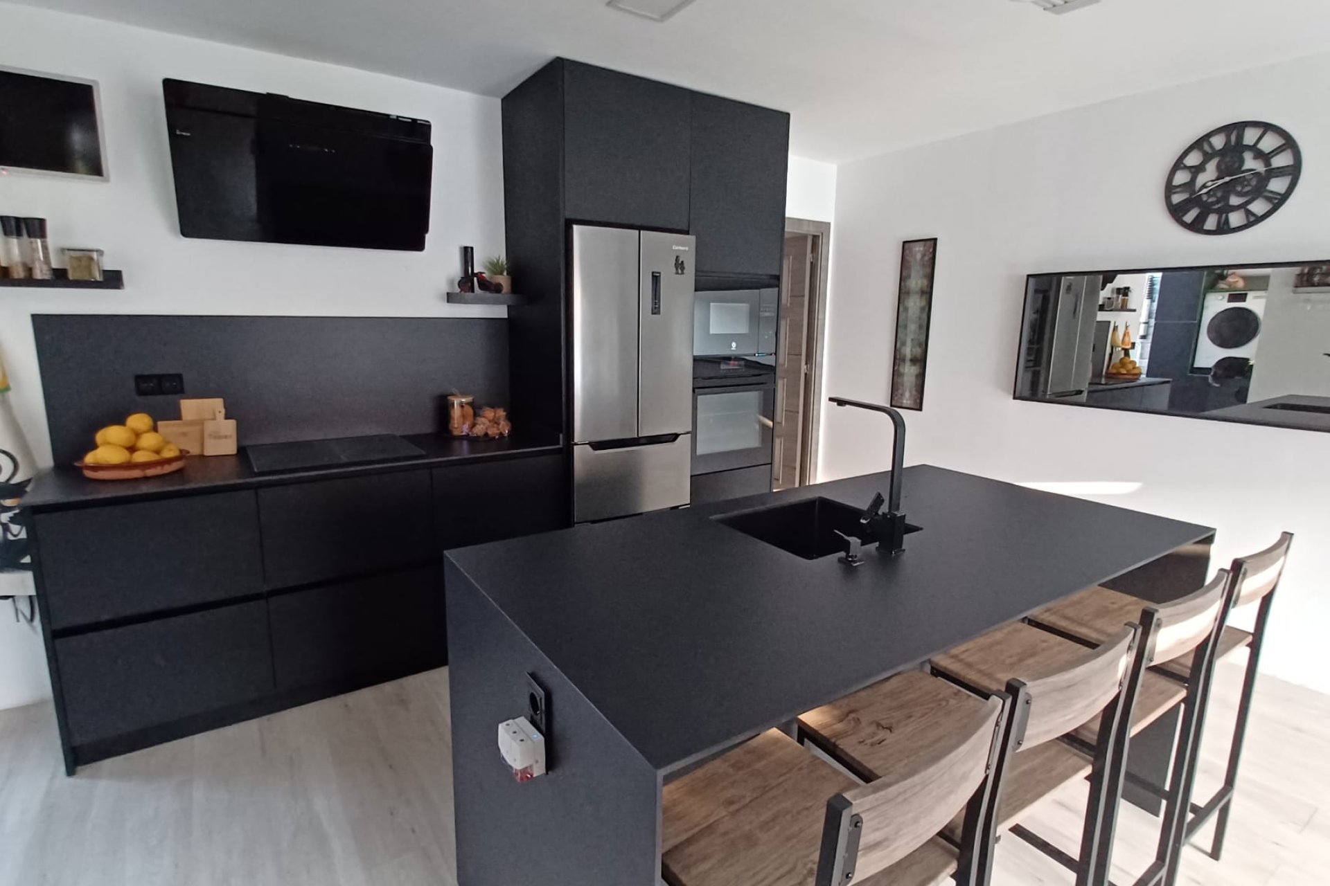 Resale - Apartment / Flat * - Torre de la Horadada * - Costa Blanca Sur