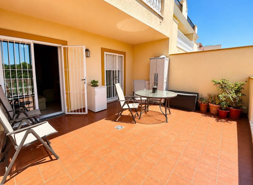 Resale - Apartment / Flat * - Torremendo *