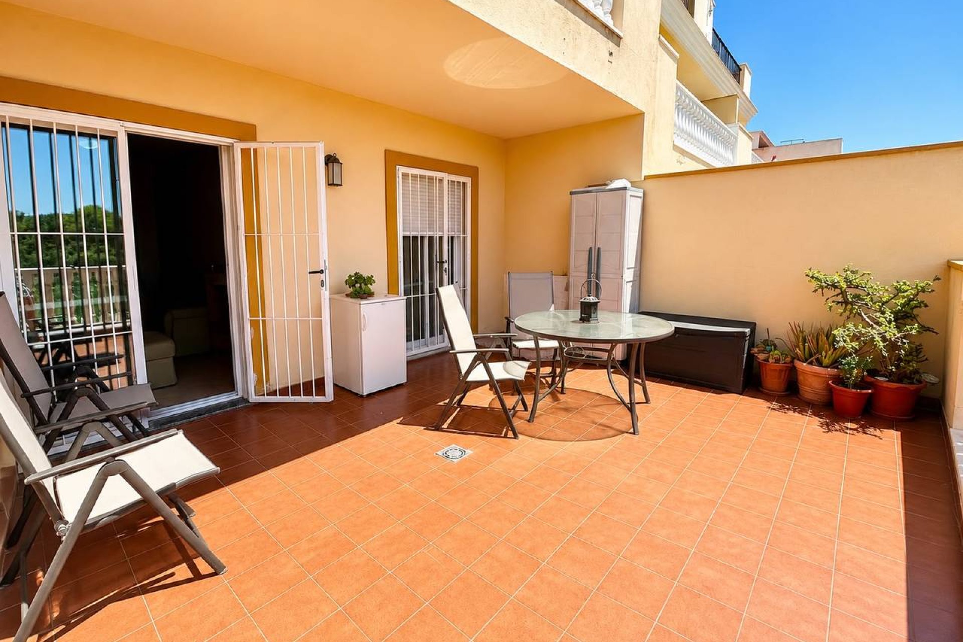 Resale - Apartment / Flat * - Torremendo *