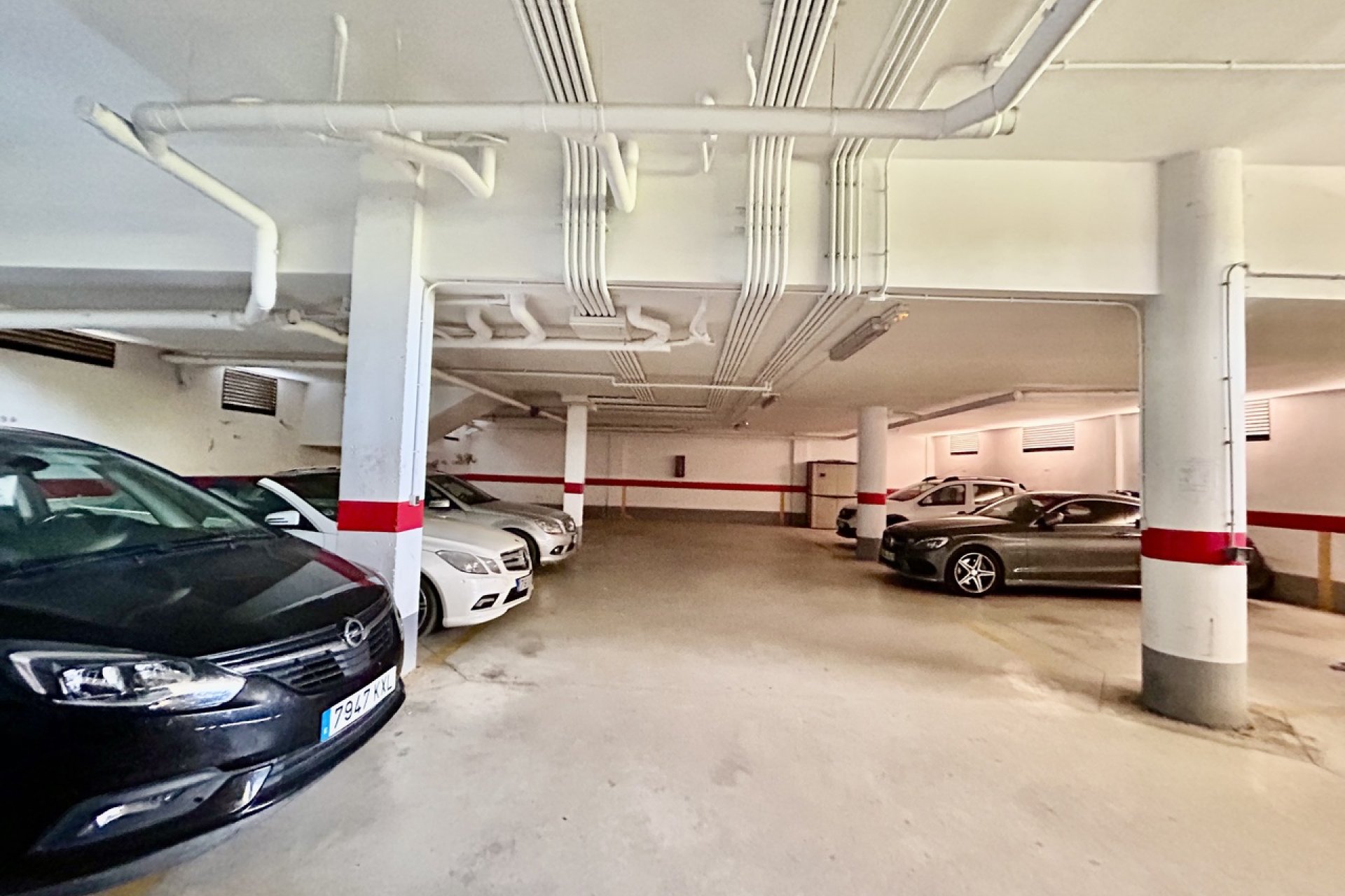 Resale - Apartment / Flat * - Torremendo *