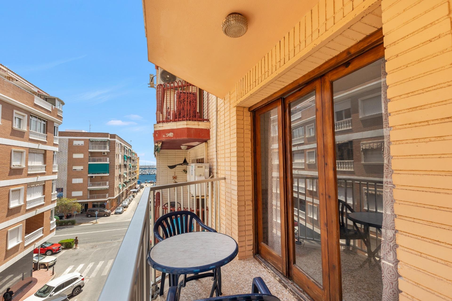 Resale - Apartment / flat - Torrevieja - Acequion