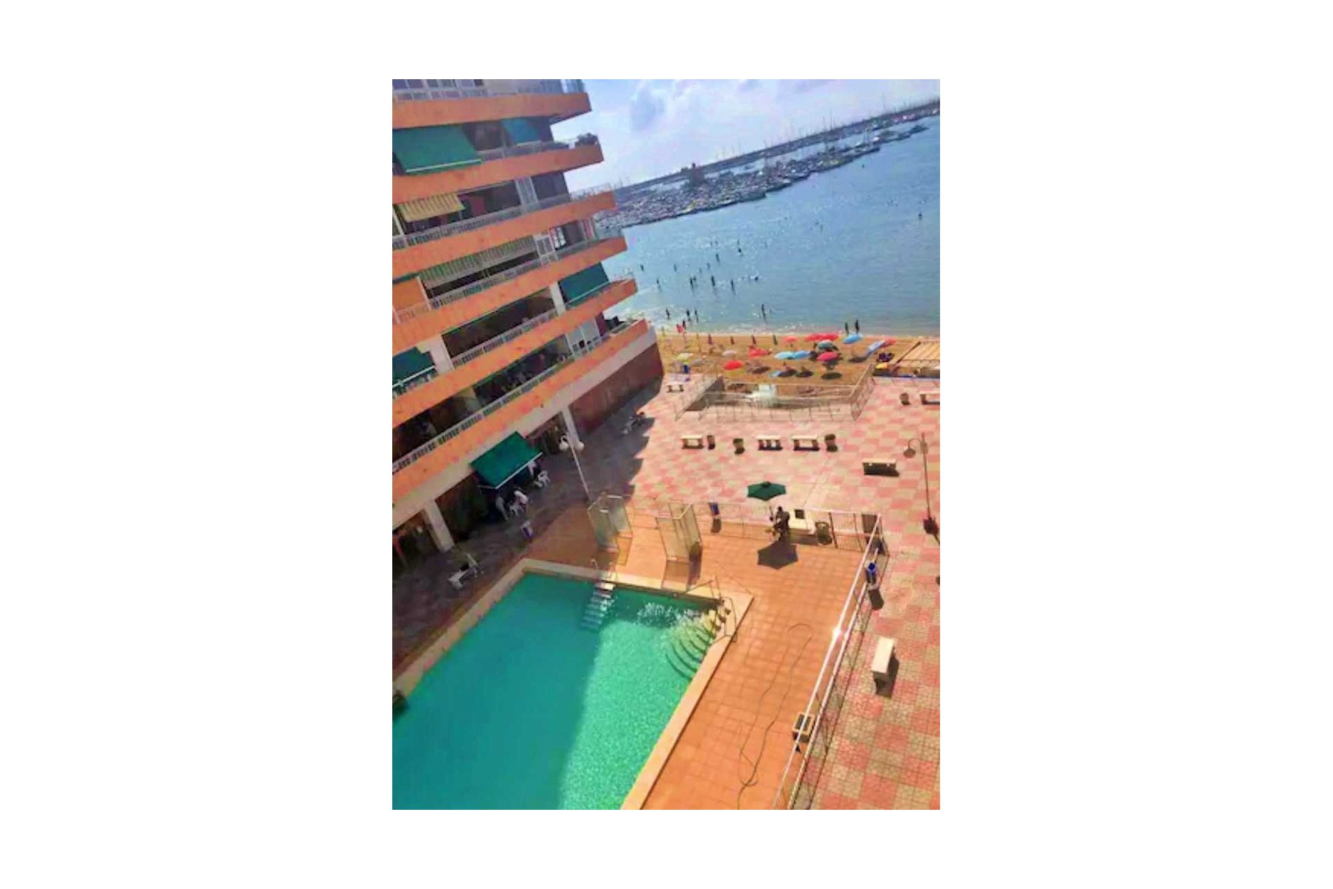 Resale - Apartment / flat - Torrevieja - Acequion