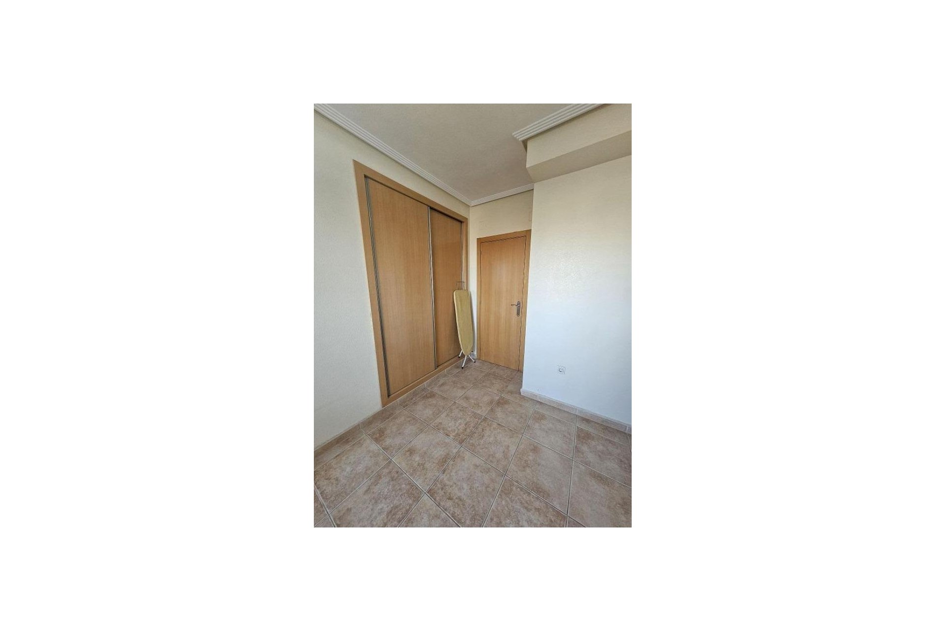 Resale - Apartment / flat - Torrevieja - Acequion