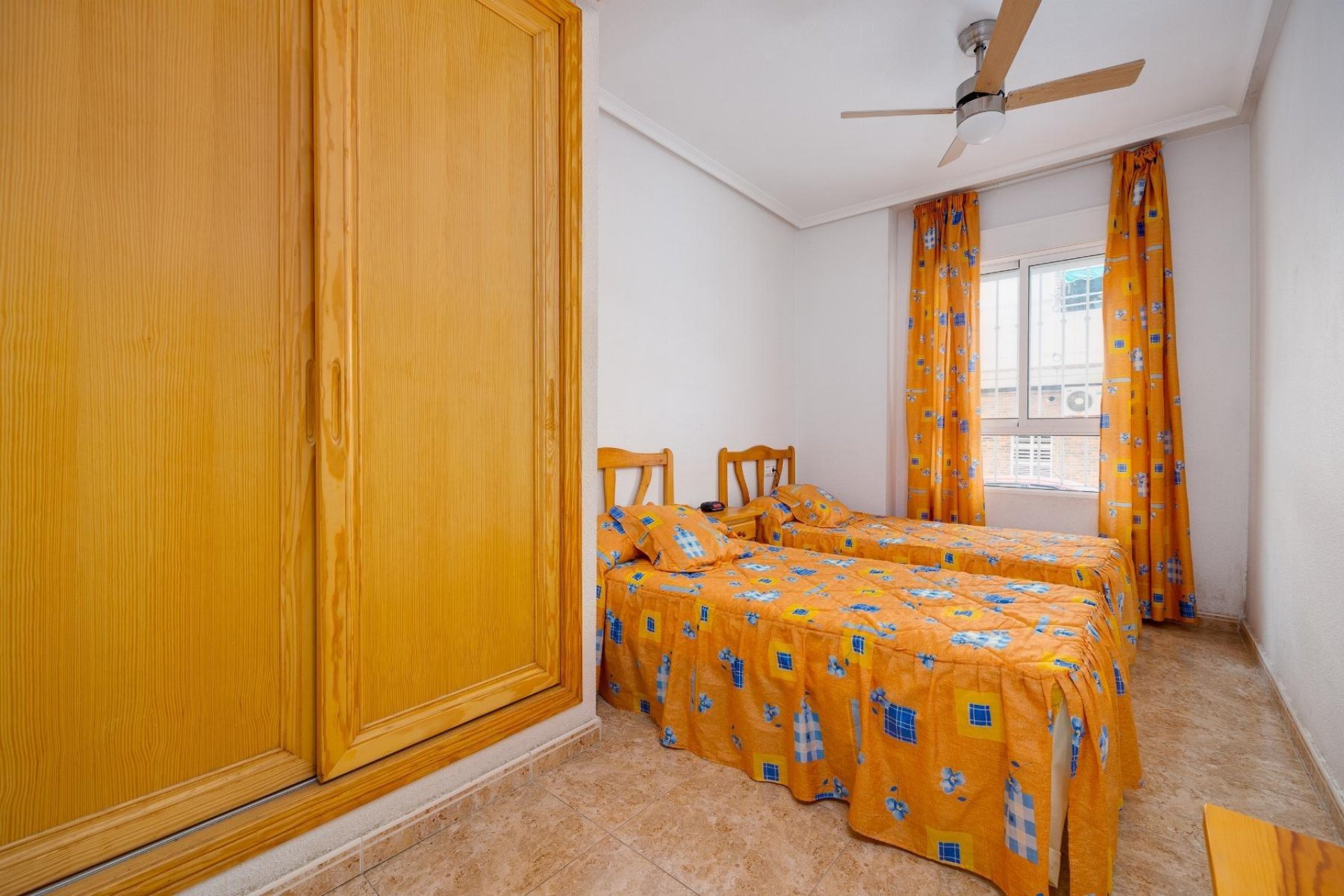 Resale - Apartment / flat - Torrevieja - Acequion