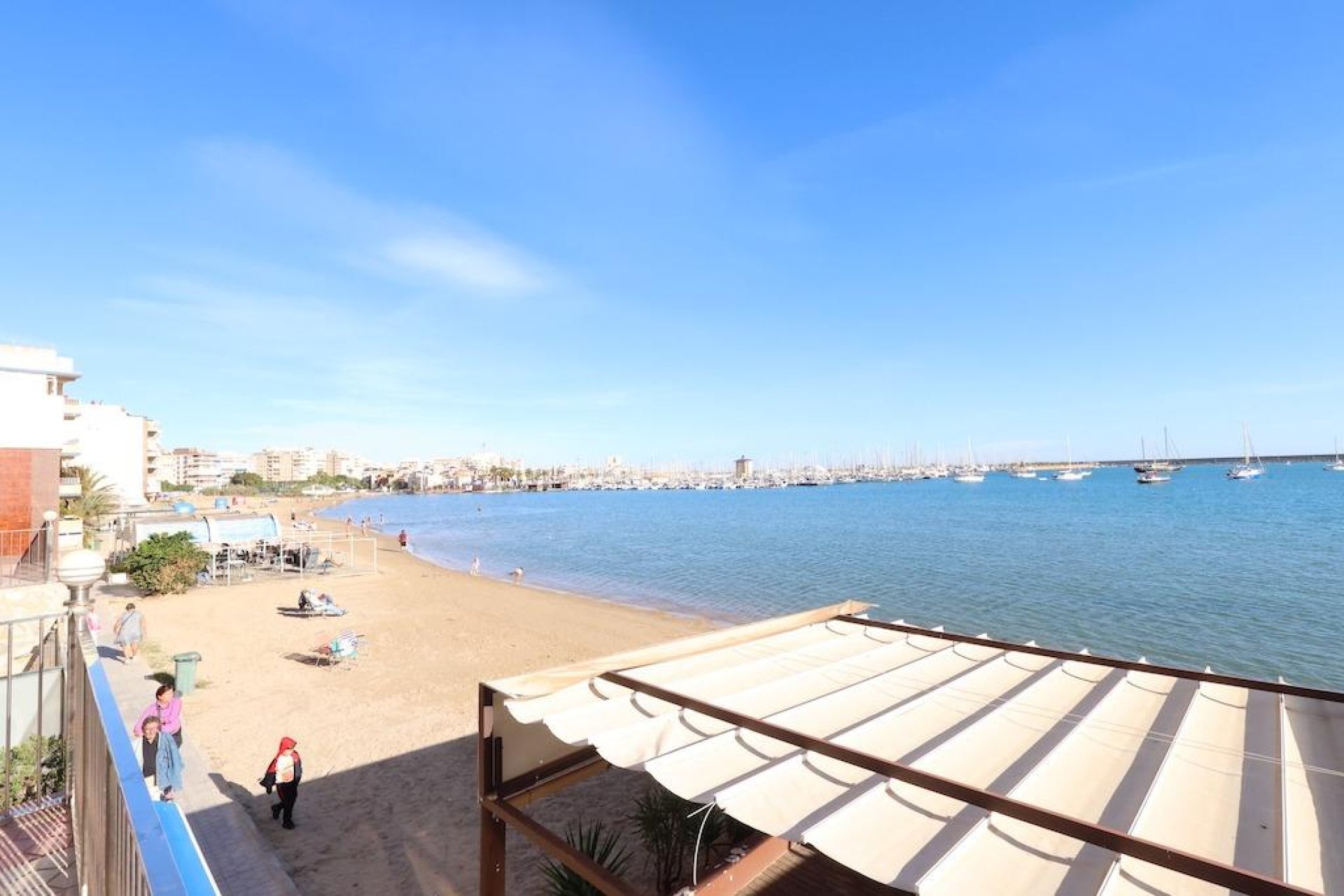 Resale - Apartment / flat - Torrevieja - Acequion