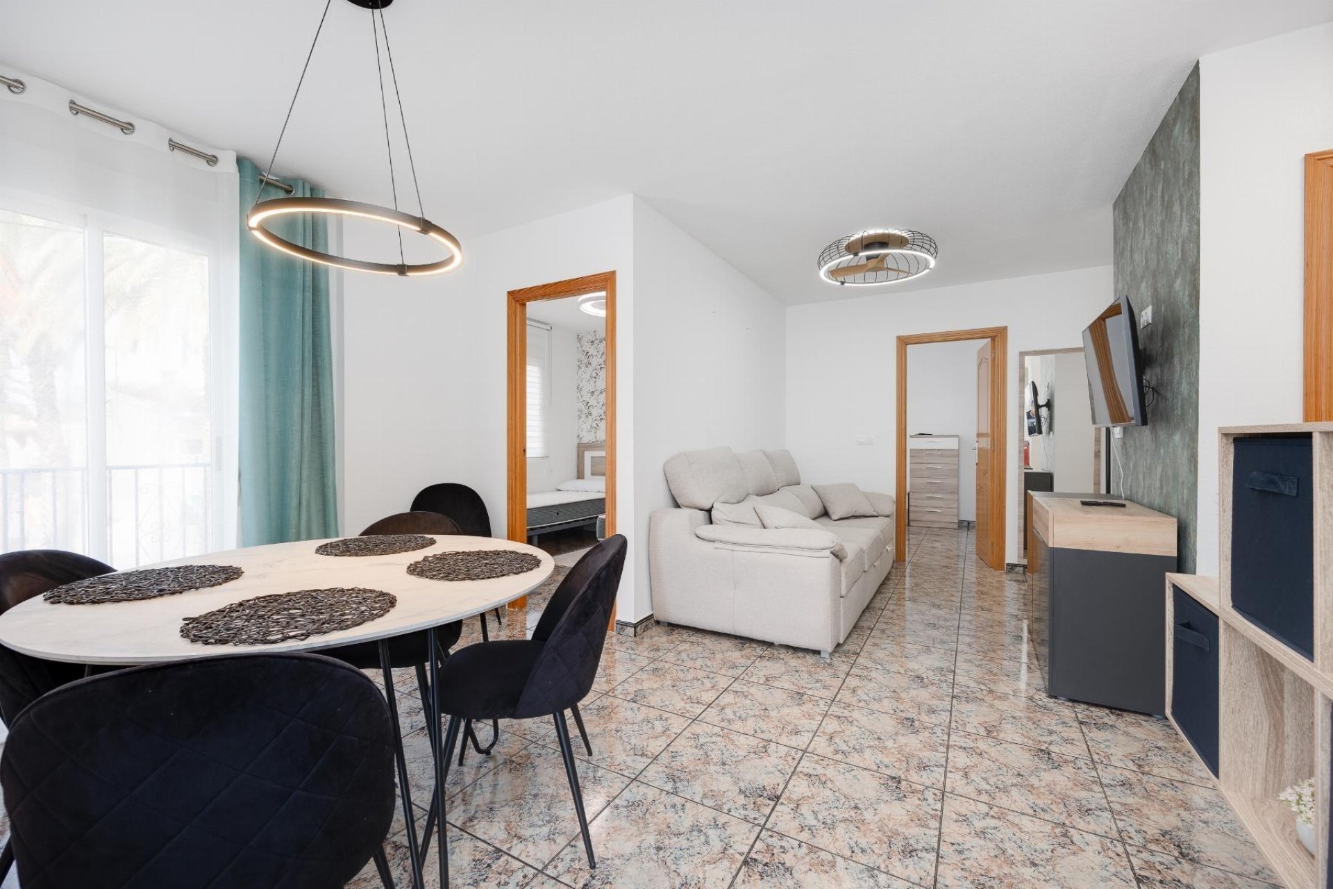 Resale - Apartment / flat - Torrevieja - Acequion