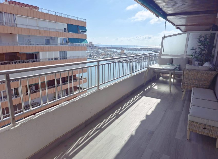 Resale - Apartment / flat - Torrevieja - Acequion