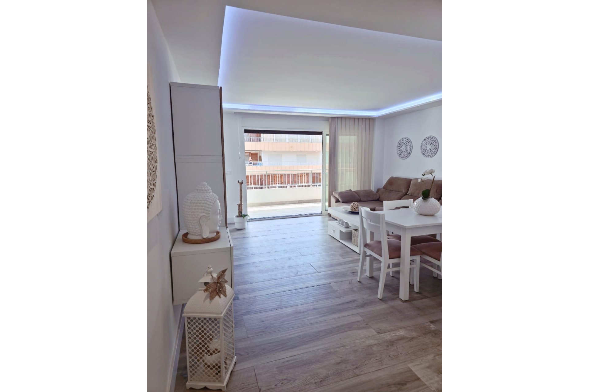 Resale - Apartment / flat - Torrevieja - Acequion