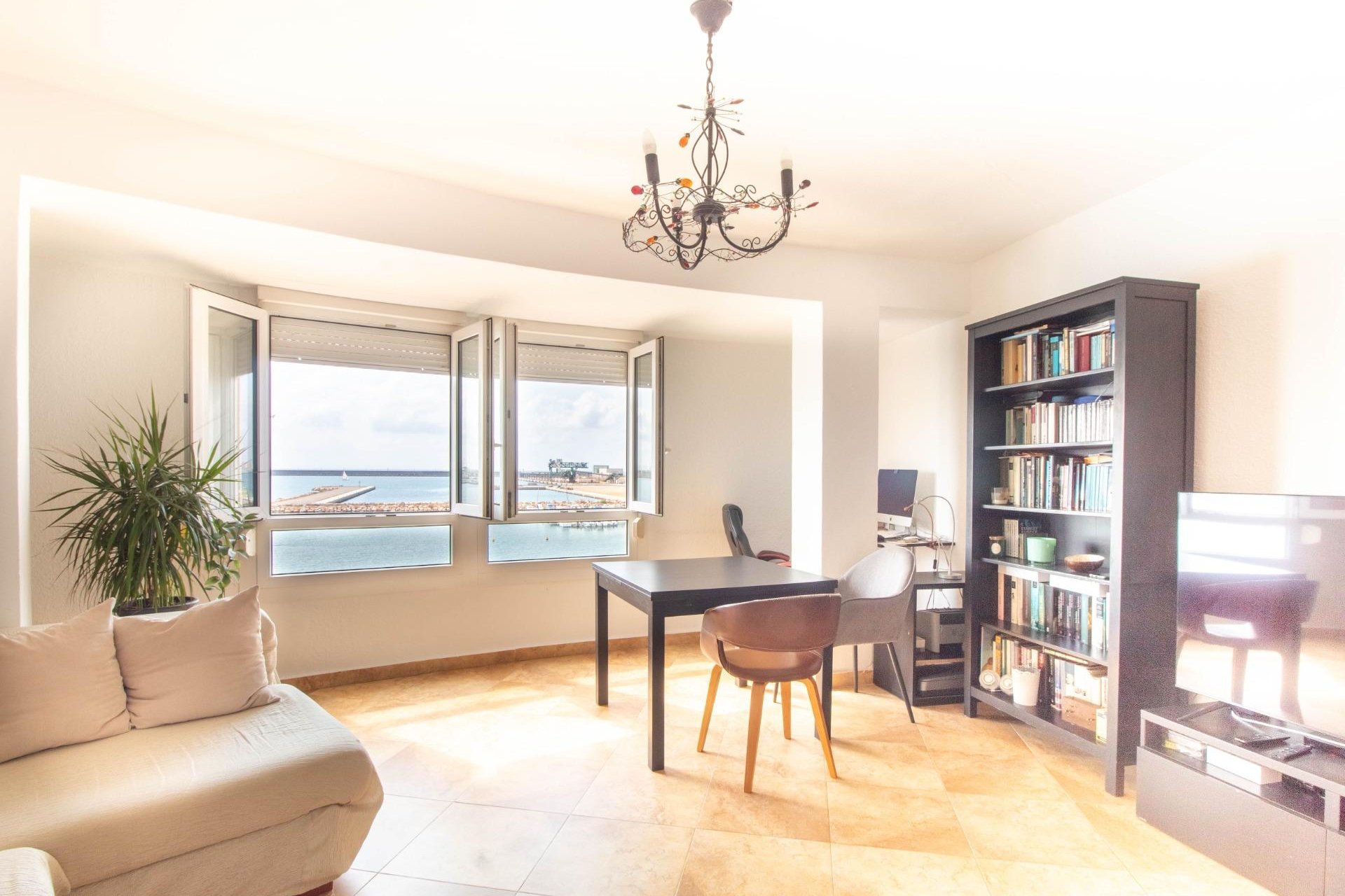 Resale - Apartment / Flat * - Torrevieja - Acequion *