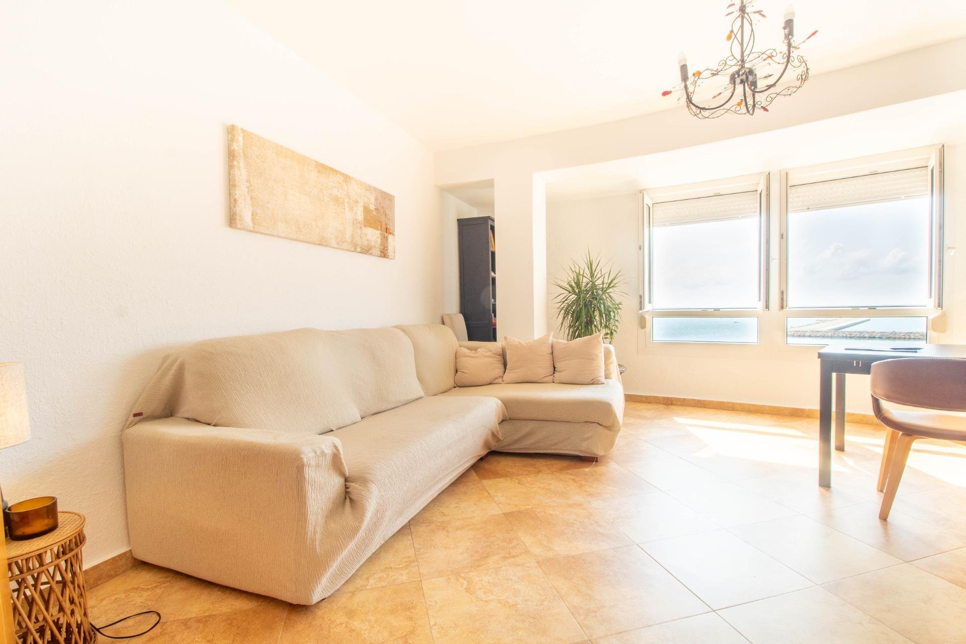 Resale - Apartment / Flat * - Torrevieja - Acequion *